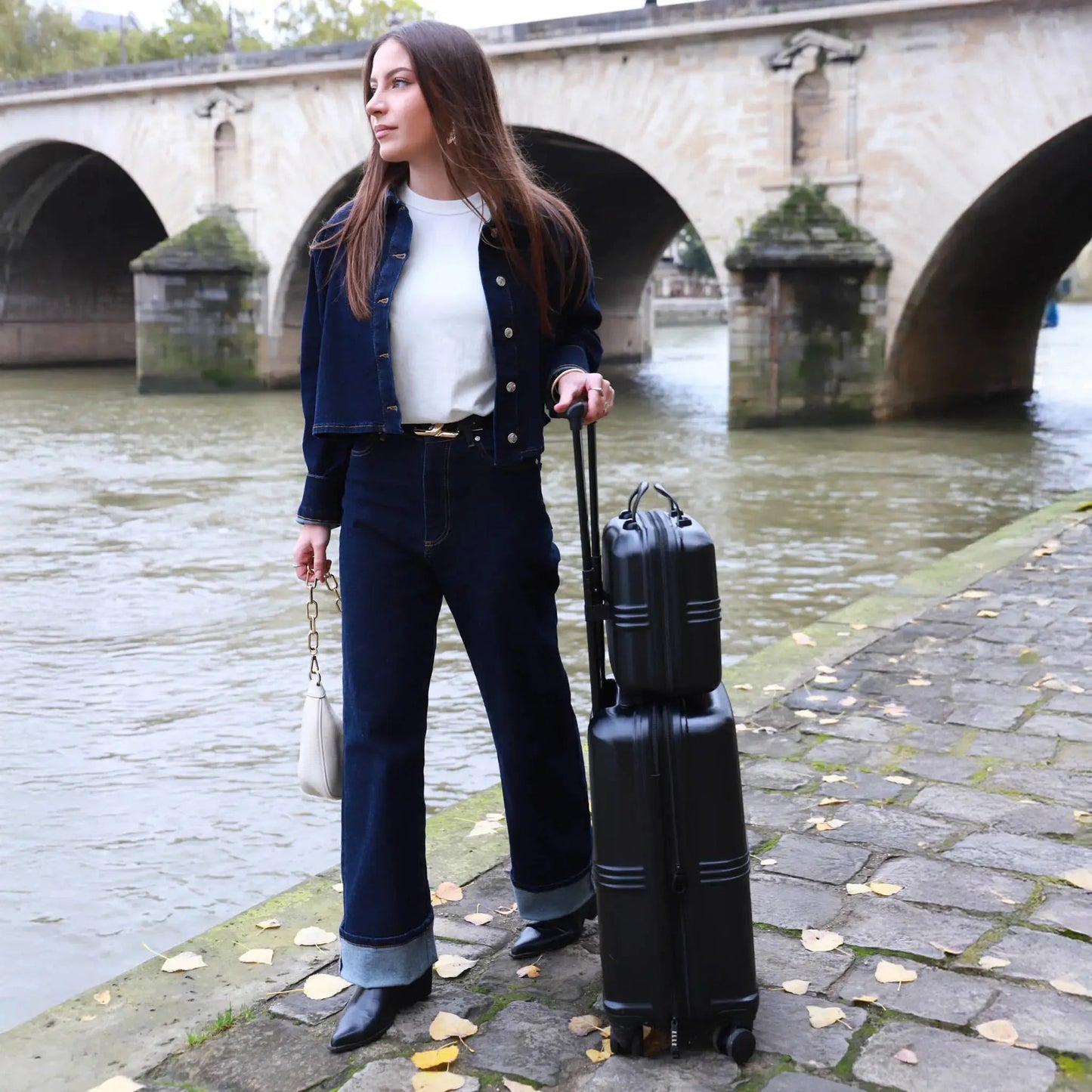 Expedition 3 Piece Expandable Polycarbonate Luggage Set Travellty