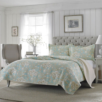 King size 3-Piece Reversible Cotton Quilt Set with Seafoam Blue Beige Floral Pattern FastFurnishings