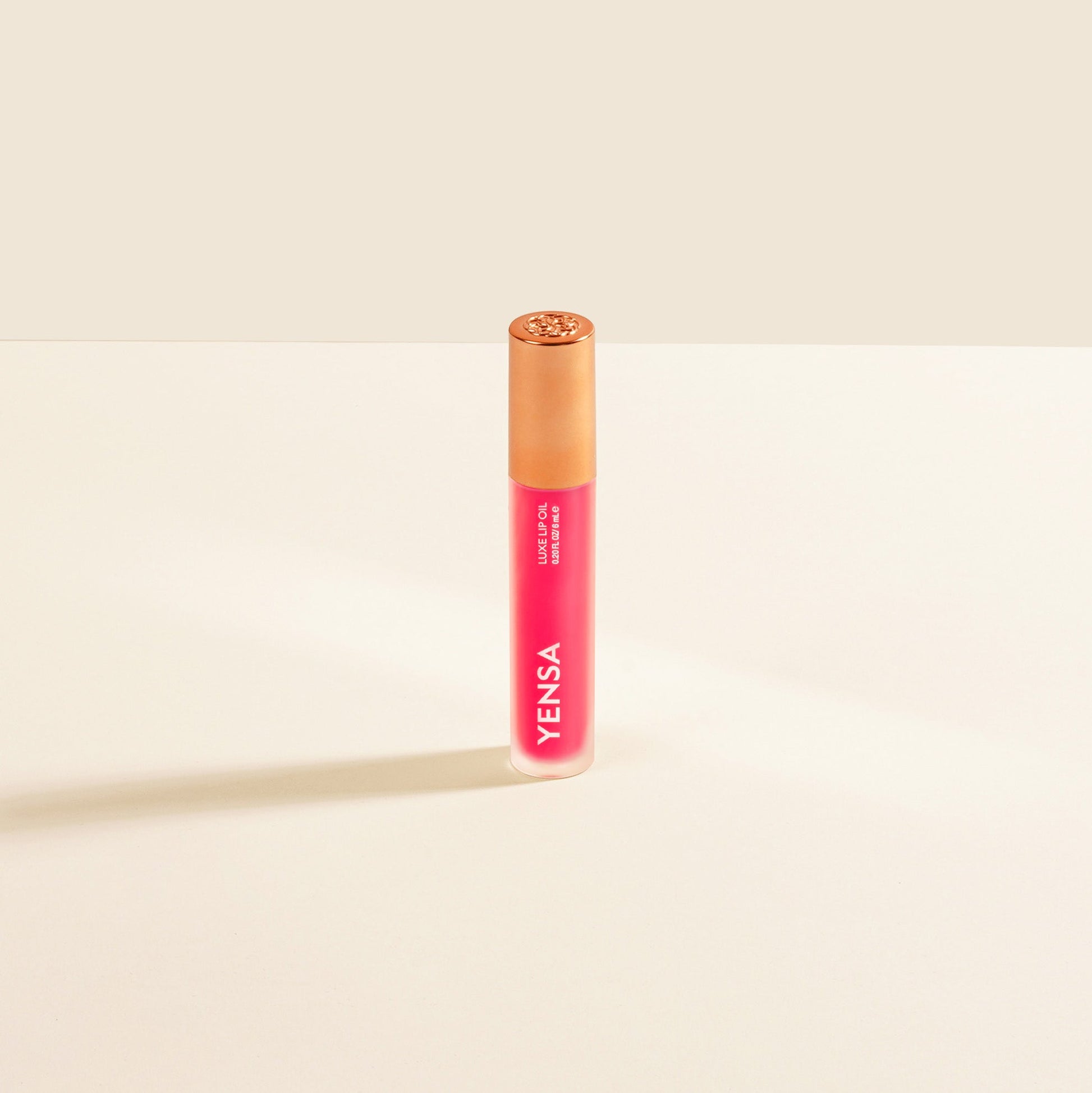 Luxe Lip Nourishing Oil with Hyaluronic + Vitamin E YENSA