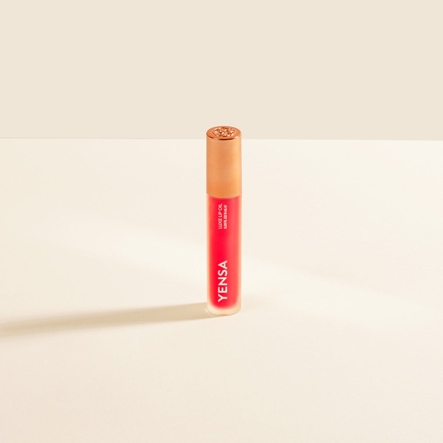 Luxe Lip Nourishing Oil with Hyaluronic + Vitamin E YENSA