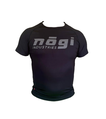 Core Short Sleeve Rash Guard - BLACK - Get it from Bo