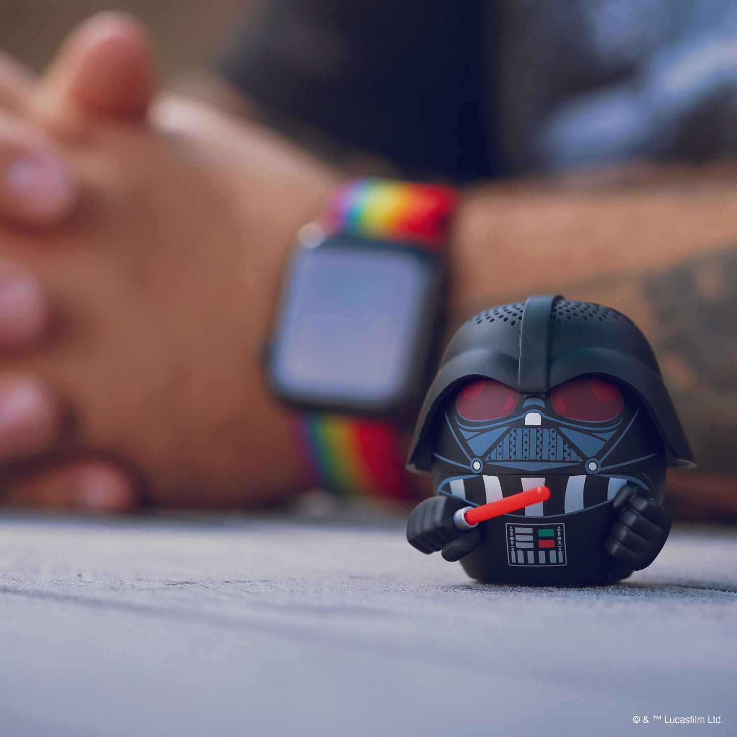 Darth Vader w/ Light Saber - Get it from Bo