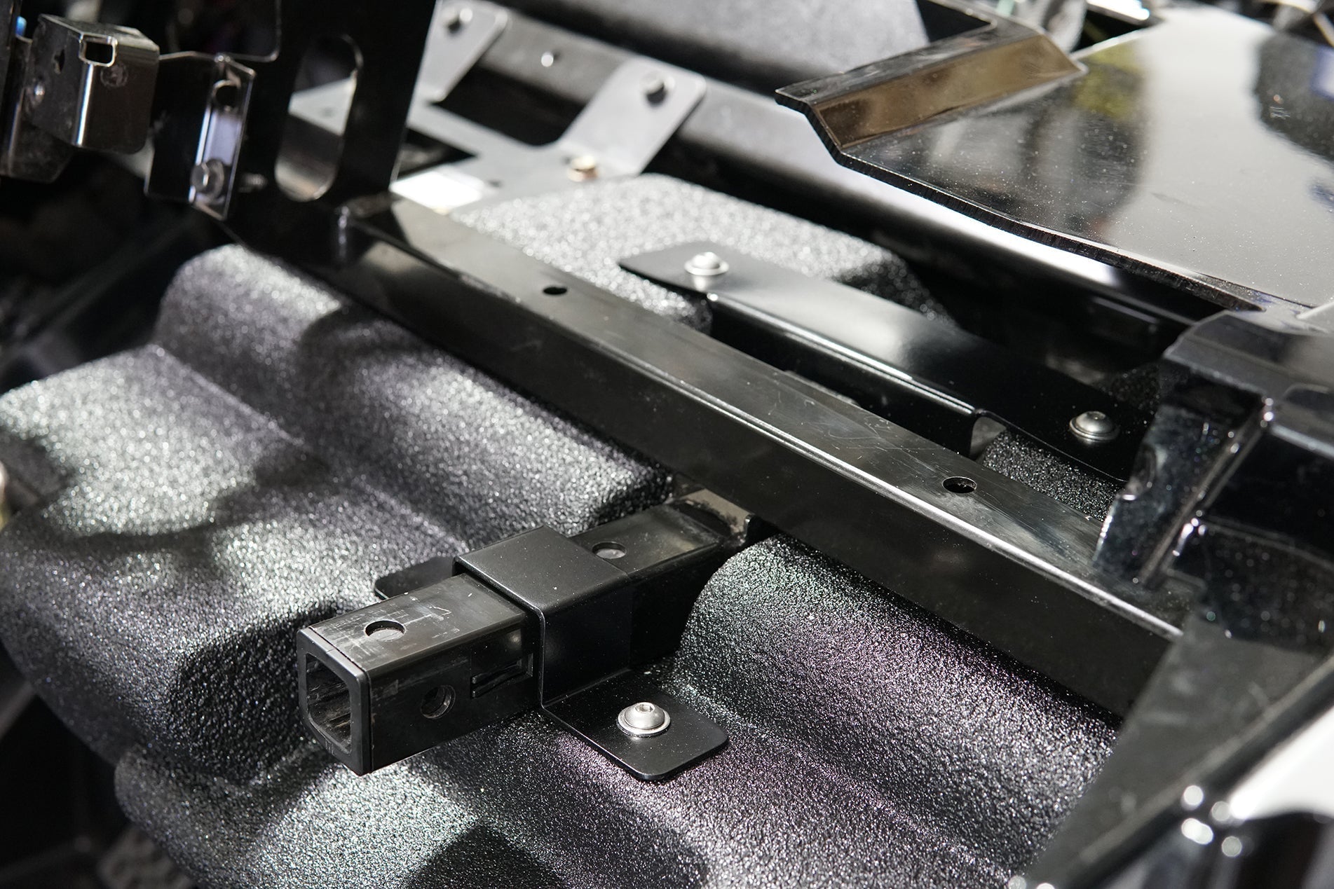 RZR® 10" Vented Sub Enclosure | UTVS-RZR-VENC-DASH Dunes 2 Dezert SXS