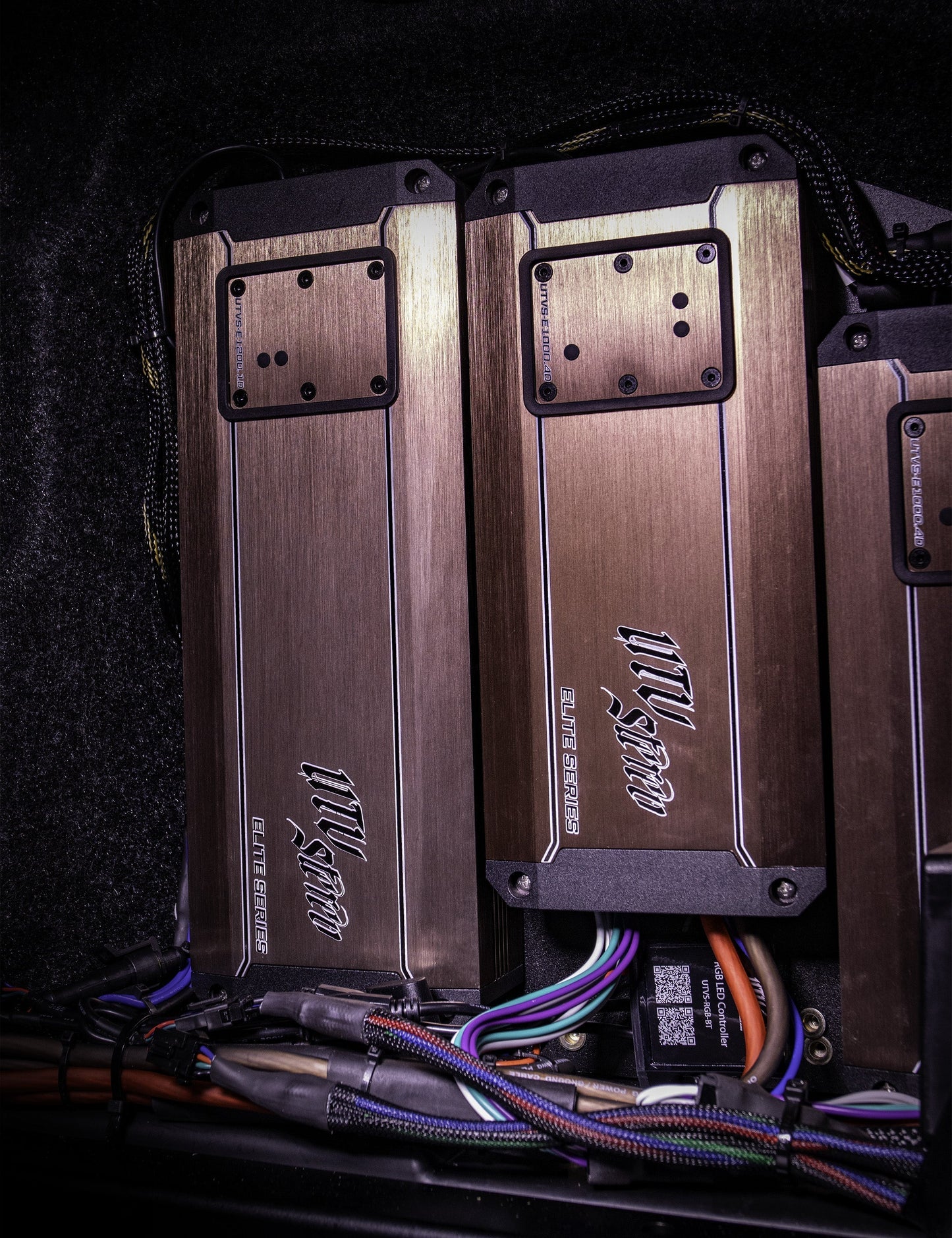 Elite Series 1000W 4-Channel Amplifier | UTVS-E1000.4D Dunes 2 Dezert SXS