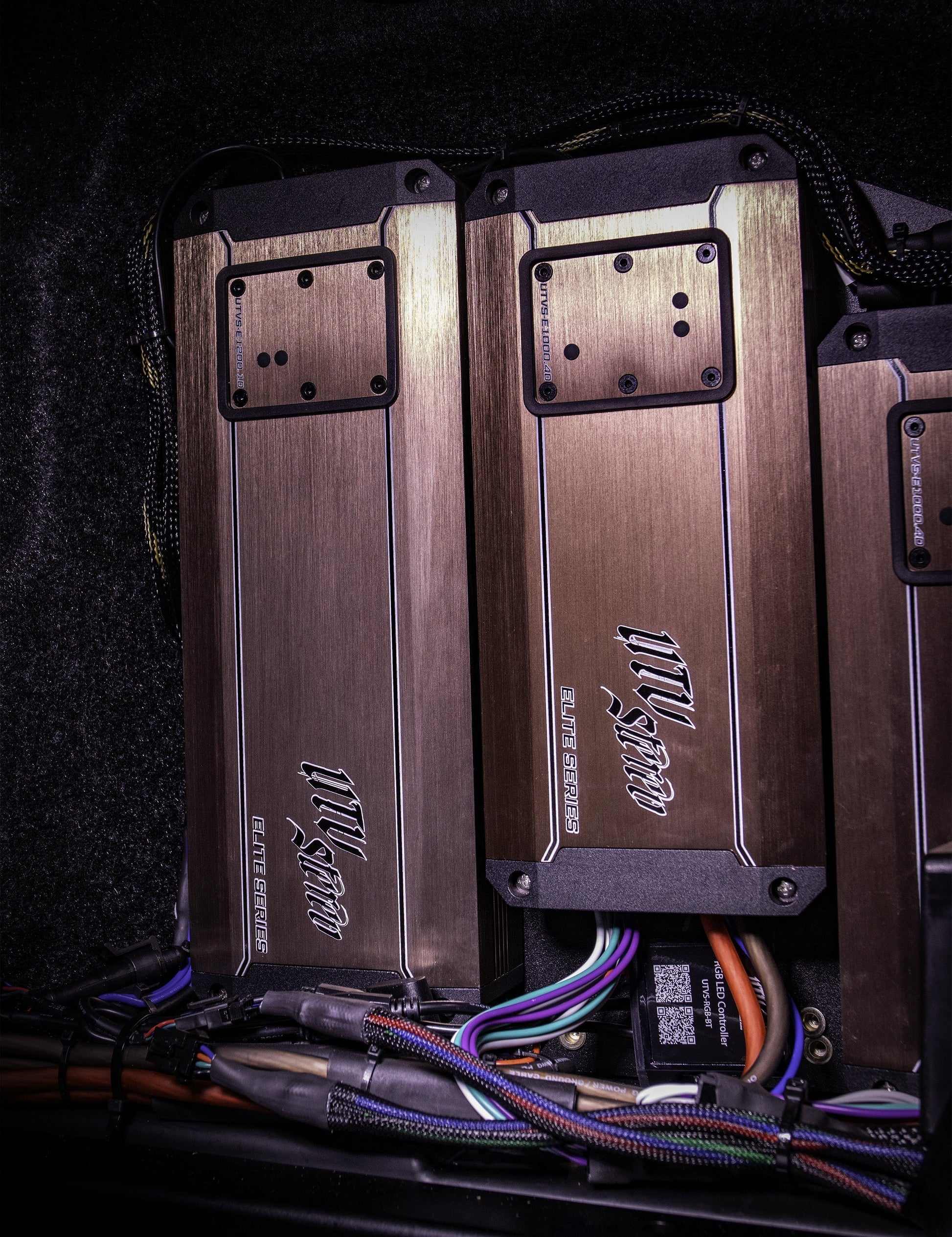 Elite Series 1000W 4-Channel Amplifier | UTVS-E1000.4D Dunes 2 Dezert SXS