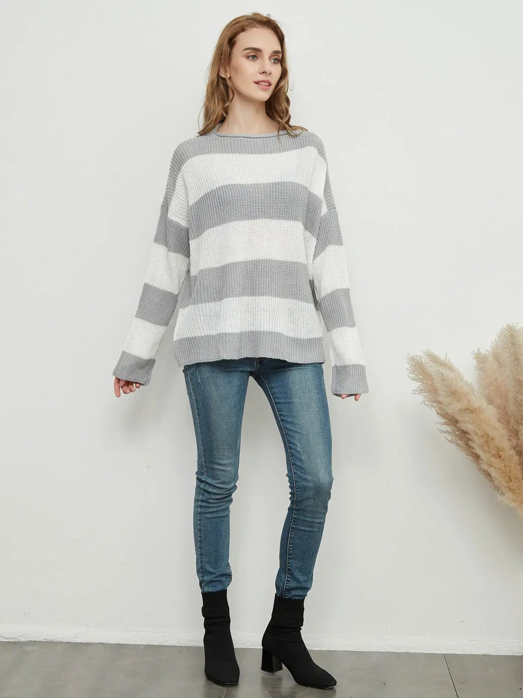 Women Striped Knitted Sweater Crew Neck Long Sleeve Casual Comfy Pullover Tops
