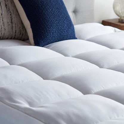 Four Inch Gel Memory Foam Mattress Topper Queen