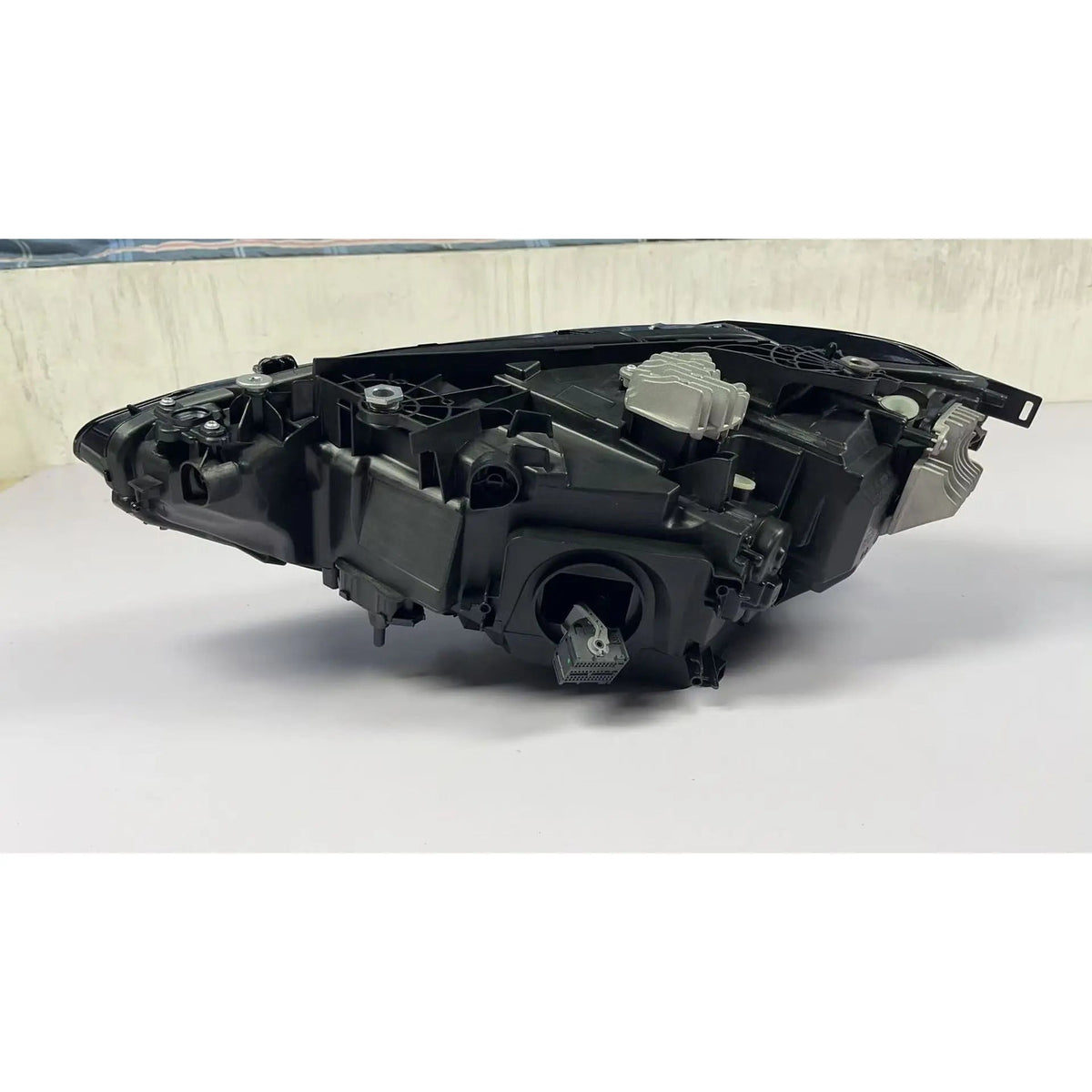 BMW 3/4 Series & M3/M4 G8X Snake Eyes Headlight Upgrade Plug & Play - Get it from Bo