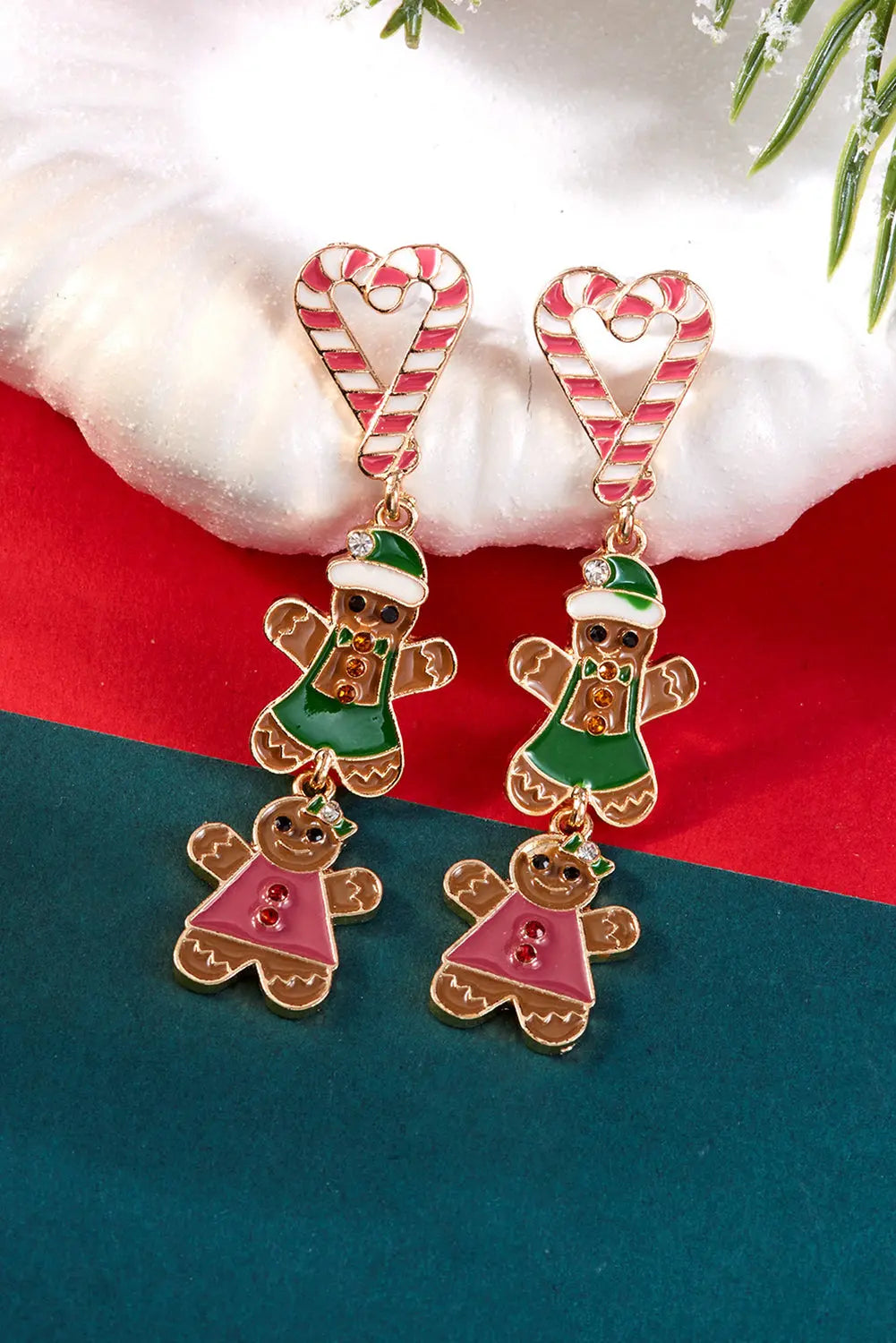 Ariya Heart Pendant Christmas Earrings