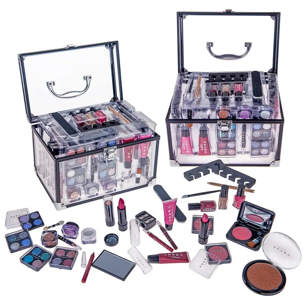 Carry All Trunk Makeup Set - Silver - Get it from Bo