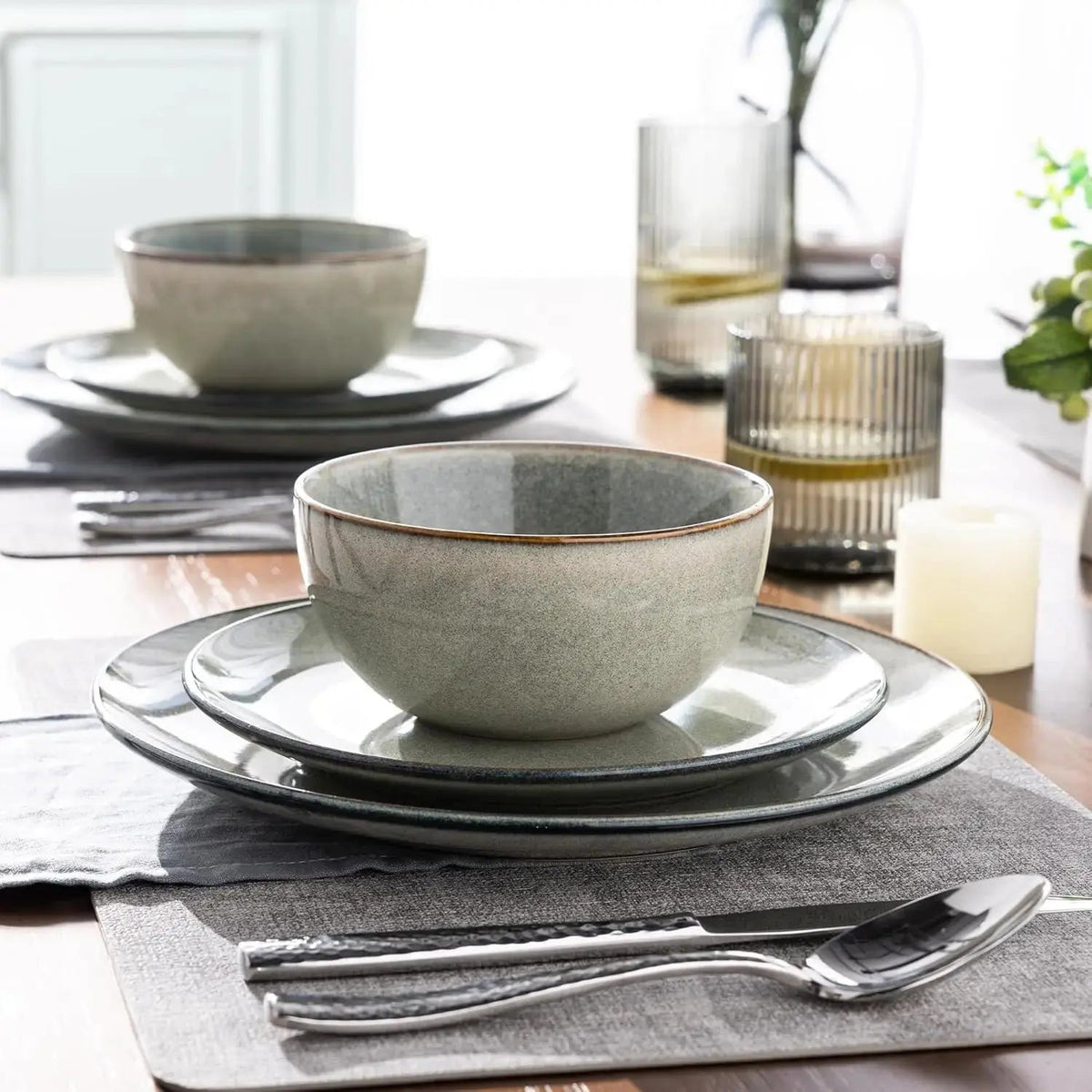Ceramic Dinnerware Sets for 6, 18 Pieces Hand Painted - Get it from Bo