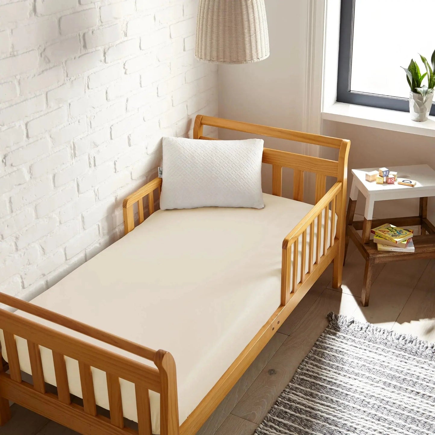 Cooling Bamboo Crib Fitted Sheet | Signature Collection - Get it from Bo