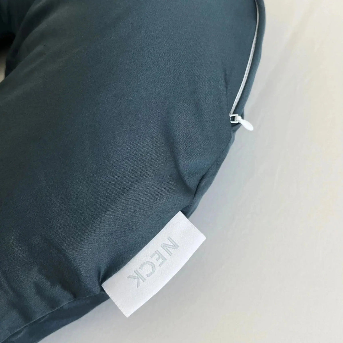 Cooling Bamboo Pillowcases | Signature Collection - Get it from Bo