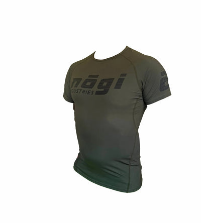 Core Short Sleeve Rash Guard - FURY GREEN - Get it from Bo
