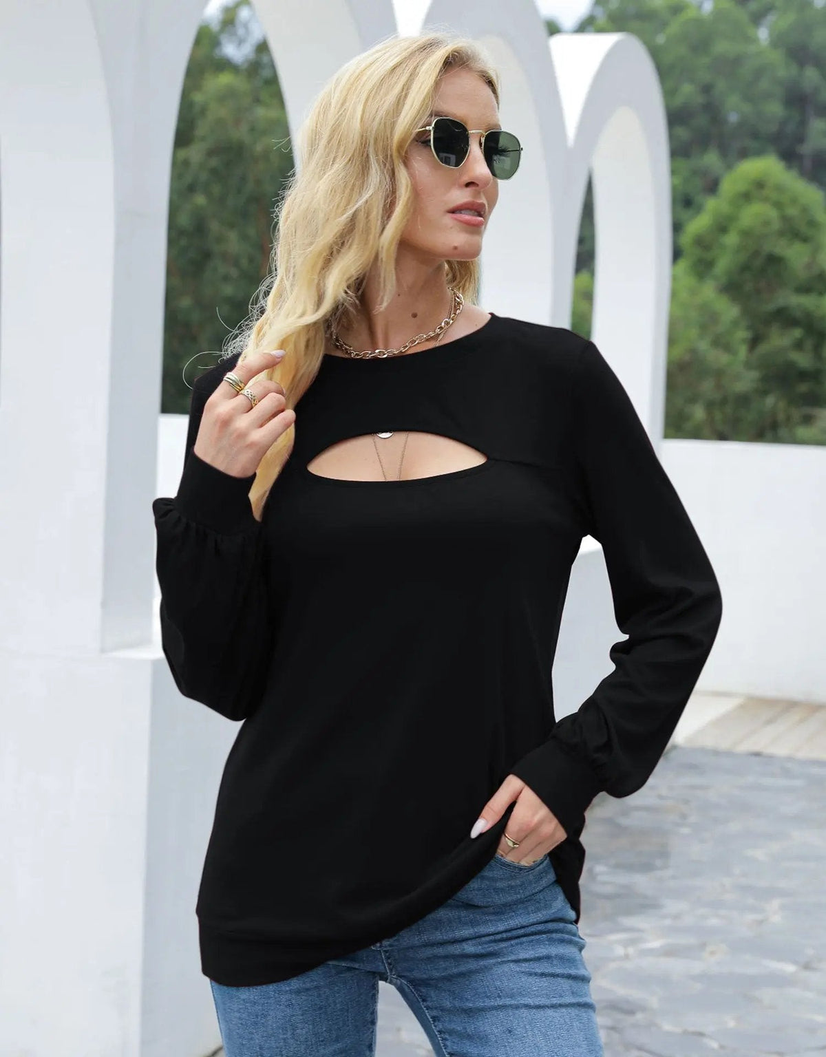 Cut Out Pullover Long Sleeve - Get it from Bo