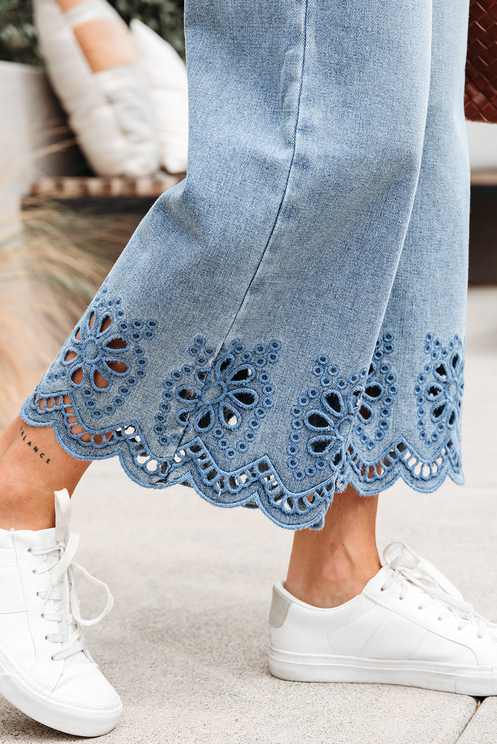 Juliette Embroidered Cropped Wide Leg High Waist Jeans Threaded Pear