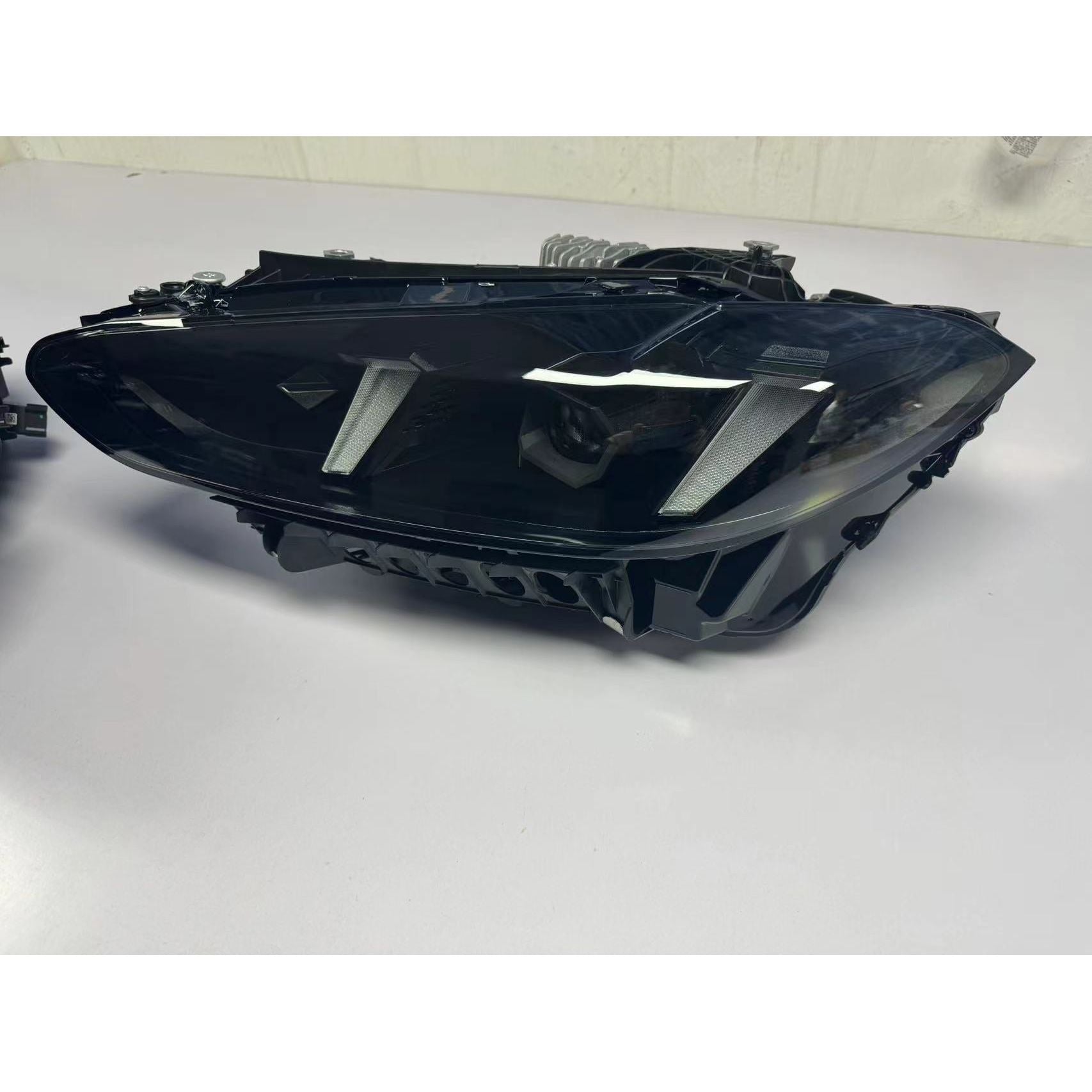 BMW 3/4 Series & M3/M4 G8X Snake Eyes Headlight Upgrade Plug & Play - Get it from Bo