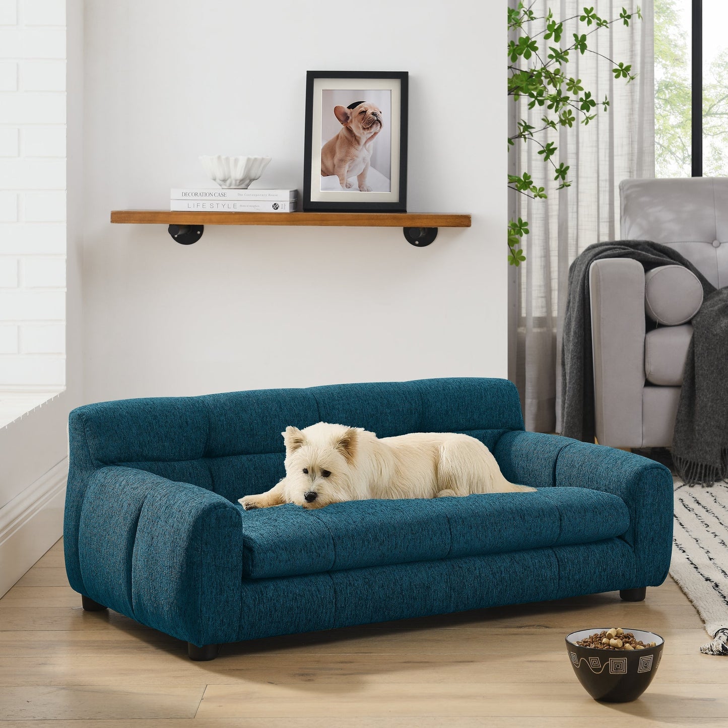 Soft Comfortable Pet Sofa with Backrest and Armrests Sangria Beech