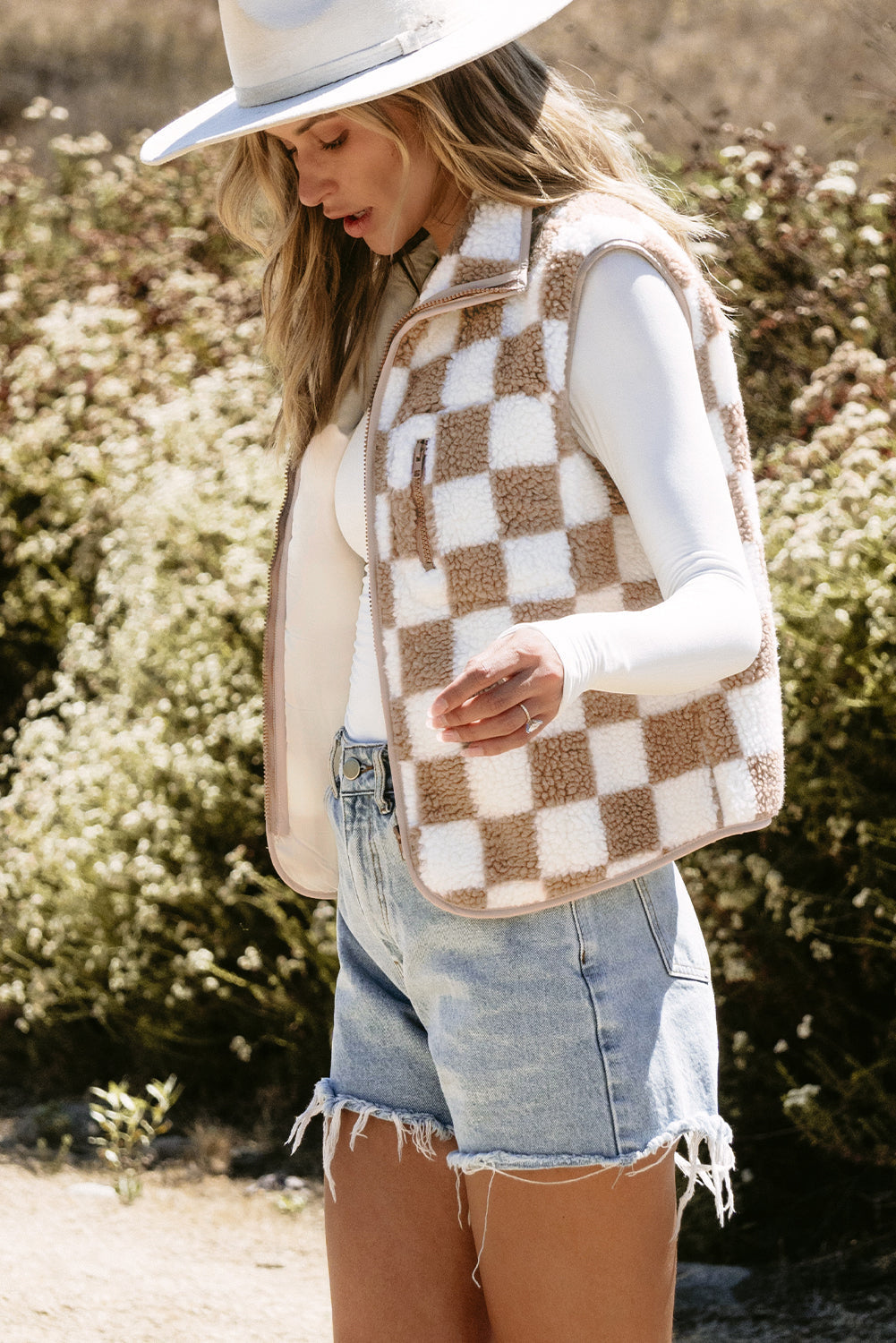 Mindi Checkered Sherpa Collared Jacket Vest Threaded Pear