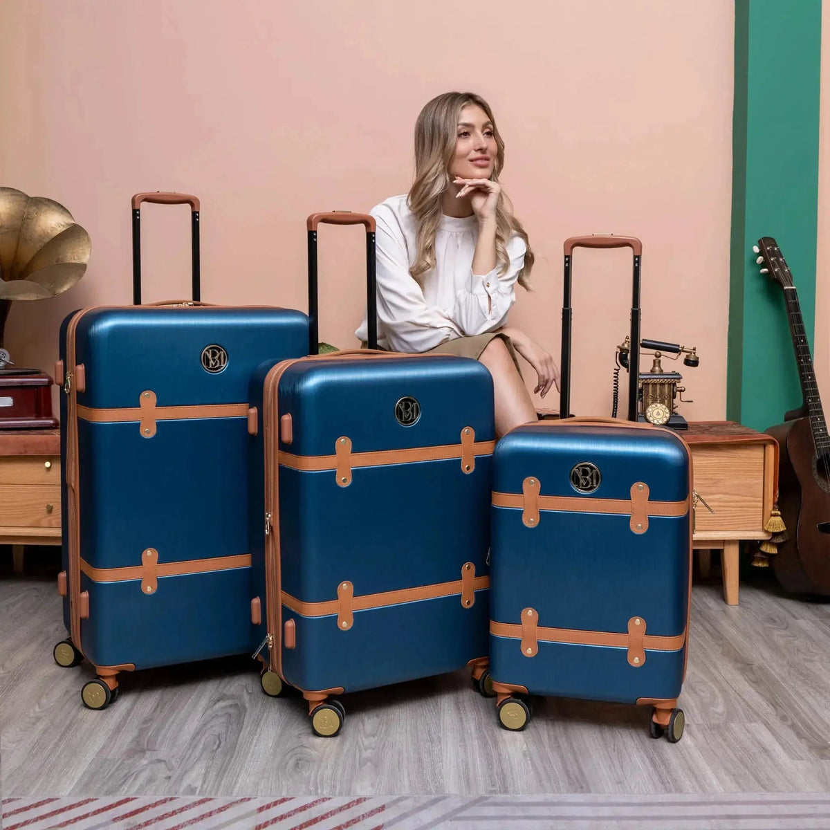 Grace 3 Piece Expandable Retro Luggage Set - Get it from Bo