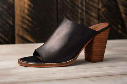 Hallie Heeled Sandal in Black Naughty Monkey