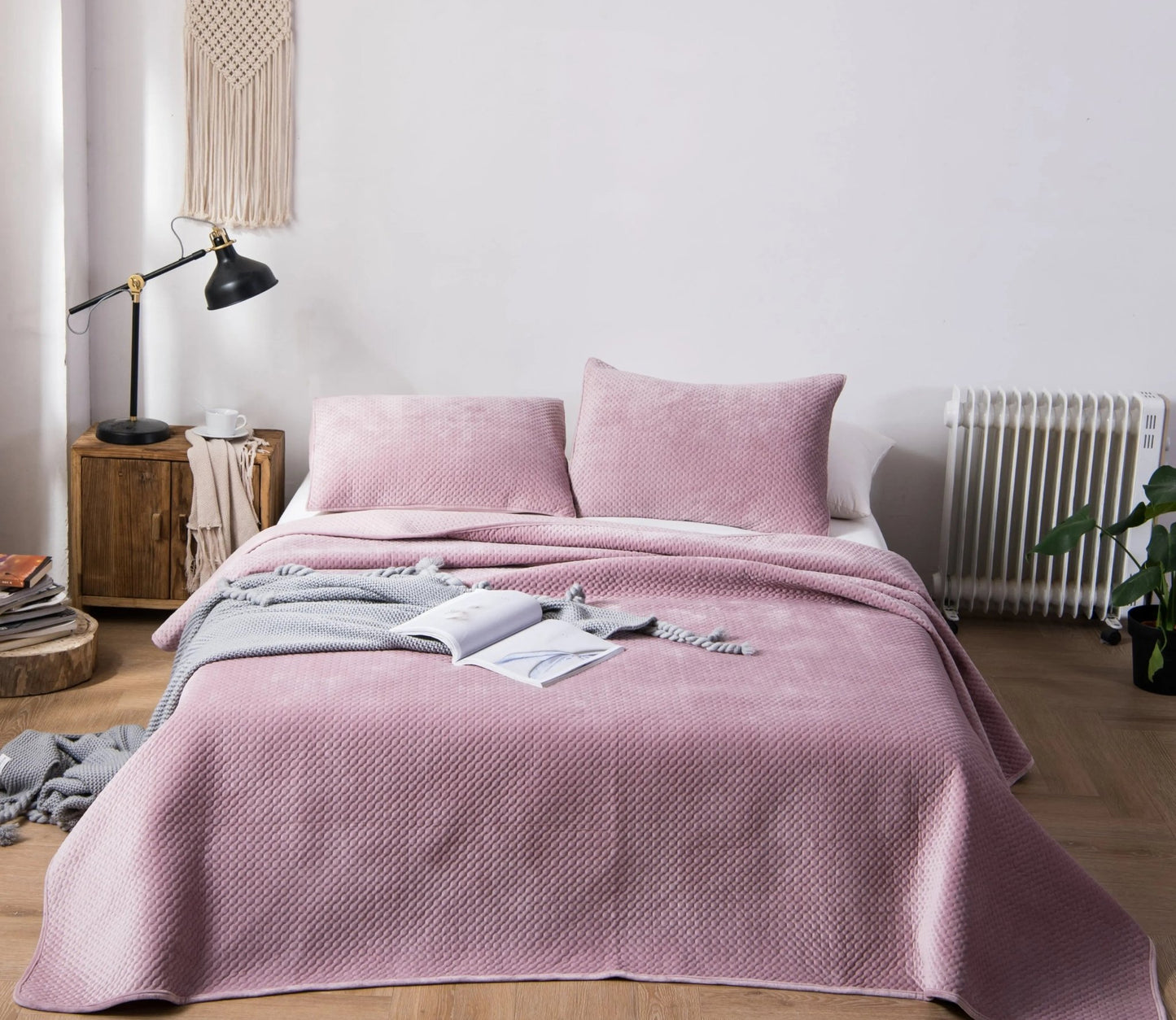 Kasentex All Season Cozy Velvet Quilt Set with Shams, Queen, King, Room Decor, Graduation Gifts - Get it from Bo