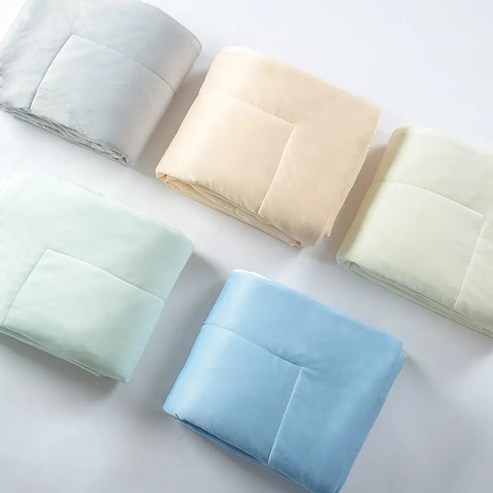 Kasentex All Season Ultra Soft Cooling Blanket Comforter, Hypoallergenic and Breathable, Room Decor, Graduation Gifts - Get it from Bo