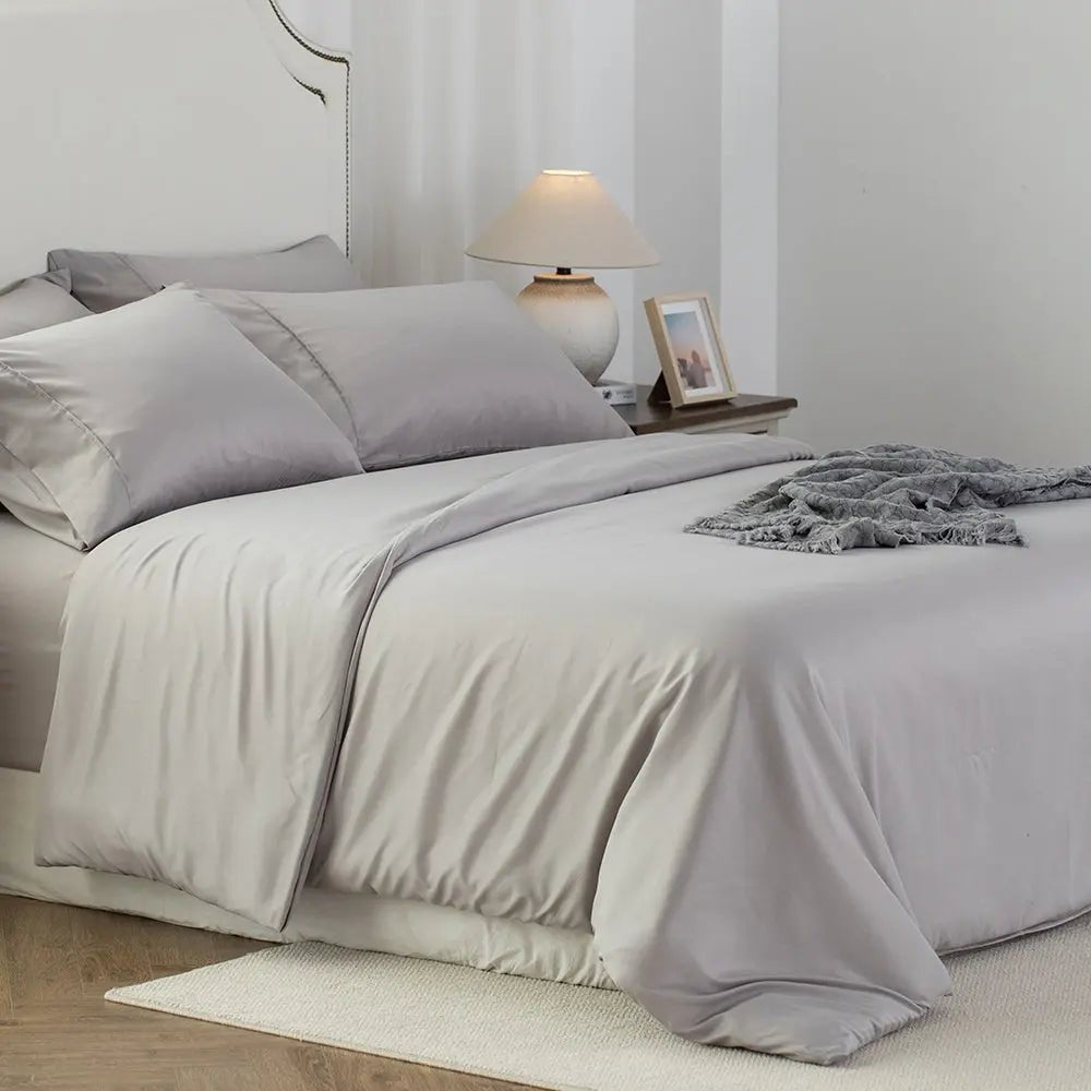Kasentex Duvet Cover Bedding Set with Duvet Cover, Pillowcase, Fitted Sheet, Hypoallergenic and Breathable, Room Decor, Graduation Gifts - Get it from Bo