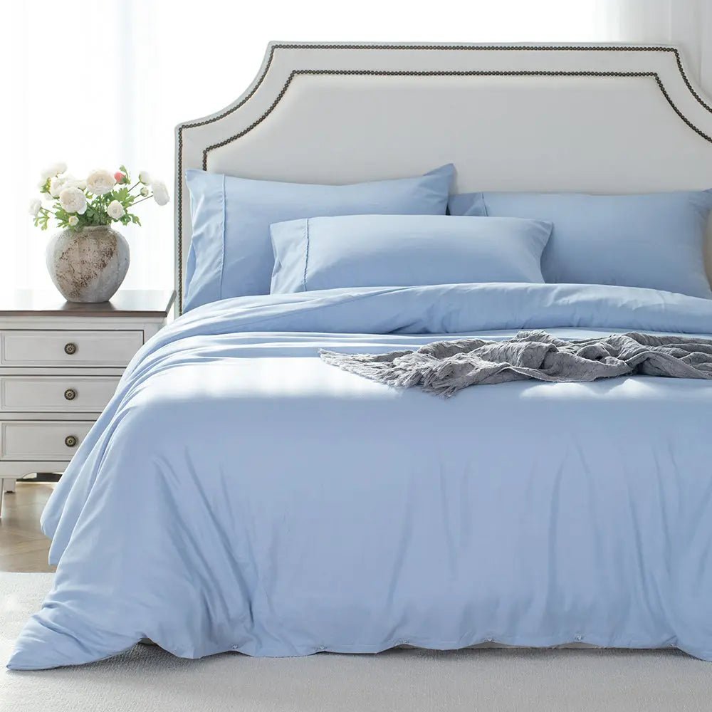 Kasentex Duvet Cover Bedding Set with Duvet Cover, Pillowcase, Fitted Sheet, Hypoallergenic and Breathable, Room Decor, Graduation Gifts - Get it from Bo
