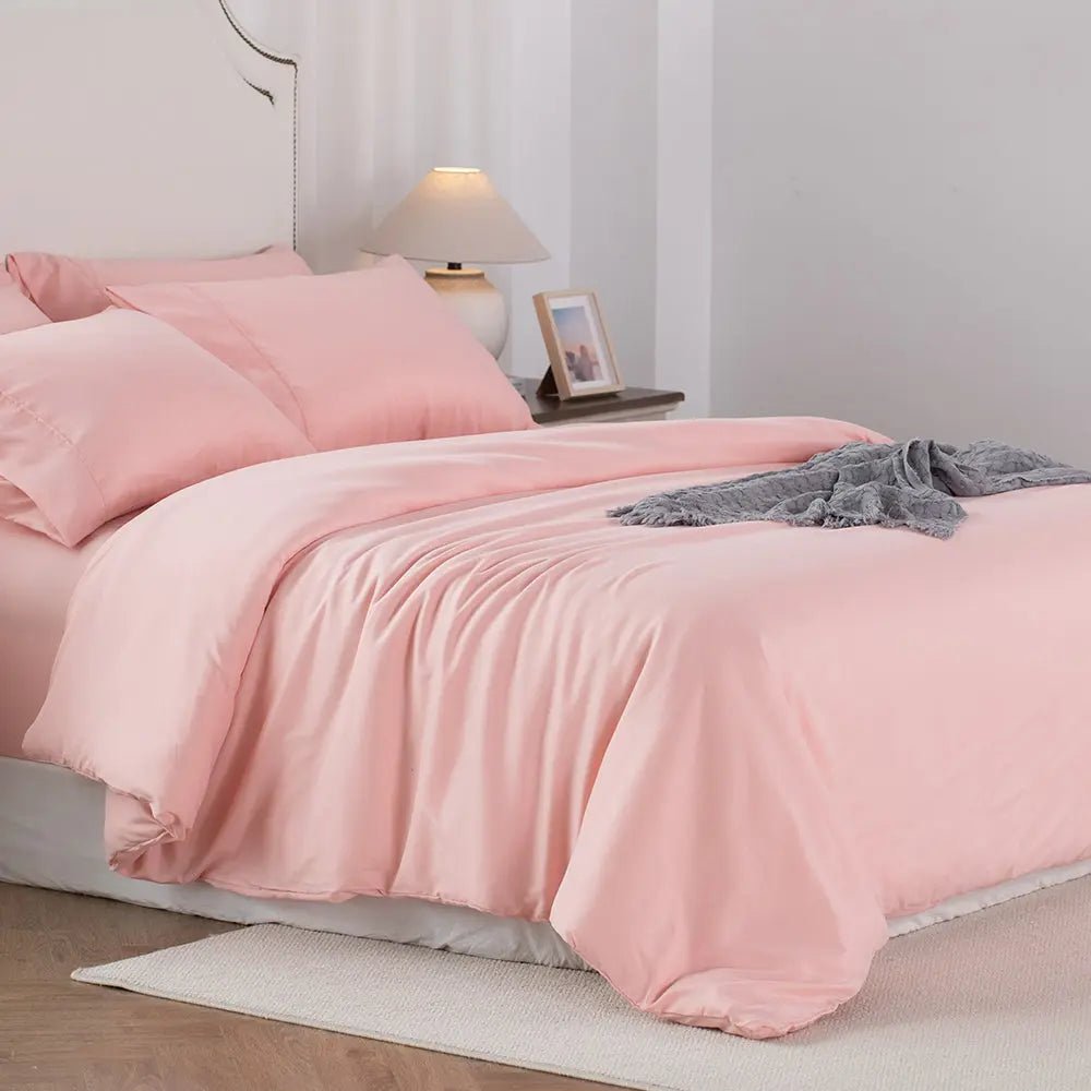Kasentex Duvet Cover Bedding Set with Duvet Cover, Pillowcase, Fitted Sheet, Hypoallergenic and Breathable, Room Decor, Graduation Gifts - Get it from Bo