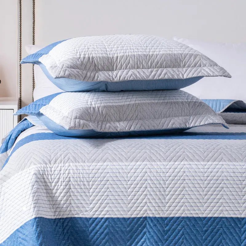 Kasentex Lightweight Reversible Stripe Quilt Set Bedding- Sky Blue and Ivory White, Room Decor, Graduation Gifts, Father's Day Gift - Get it from Bo
