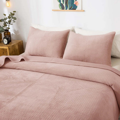 Kasentex Ultra Soft Plush Poly-Velvet Quilt Set, Queen, King, Room Decor, Graduation Gifts, Fathers Day Gift - Get it from Bo