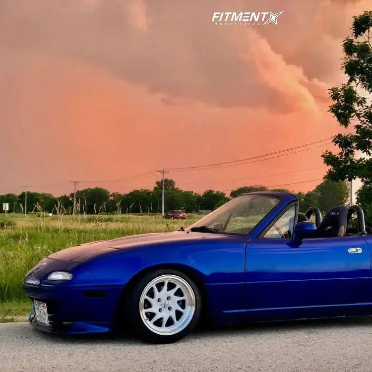 KR7 White/Machined Lip - Get it from Bo