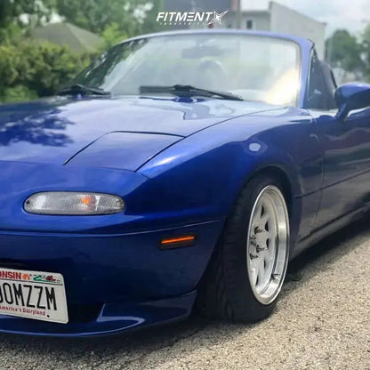 KR7 White/Machined Lip - Get it from Bo