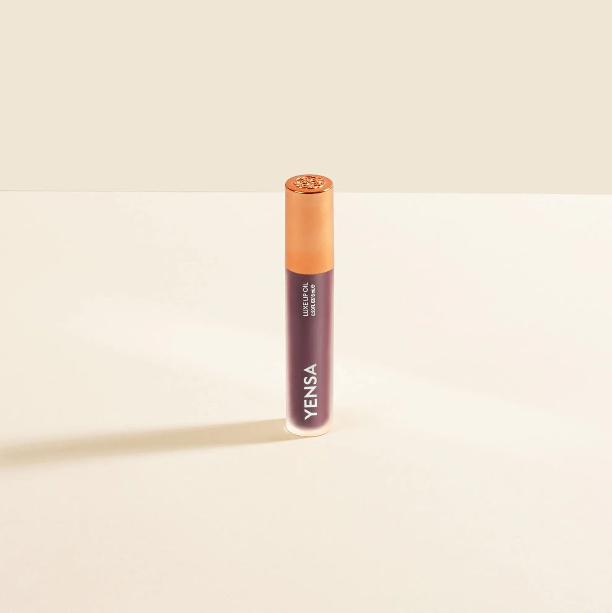 Luxe Lip Nourishing Oil with Hyaluronic + Vitamin E - Get it from Bo