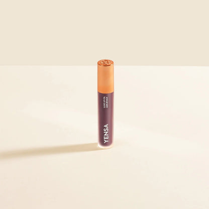 Luxe Lip Nourishing Oil with Hyaluronic + Vitamin E - Get it from Bo