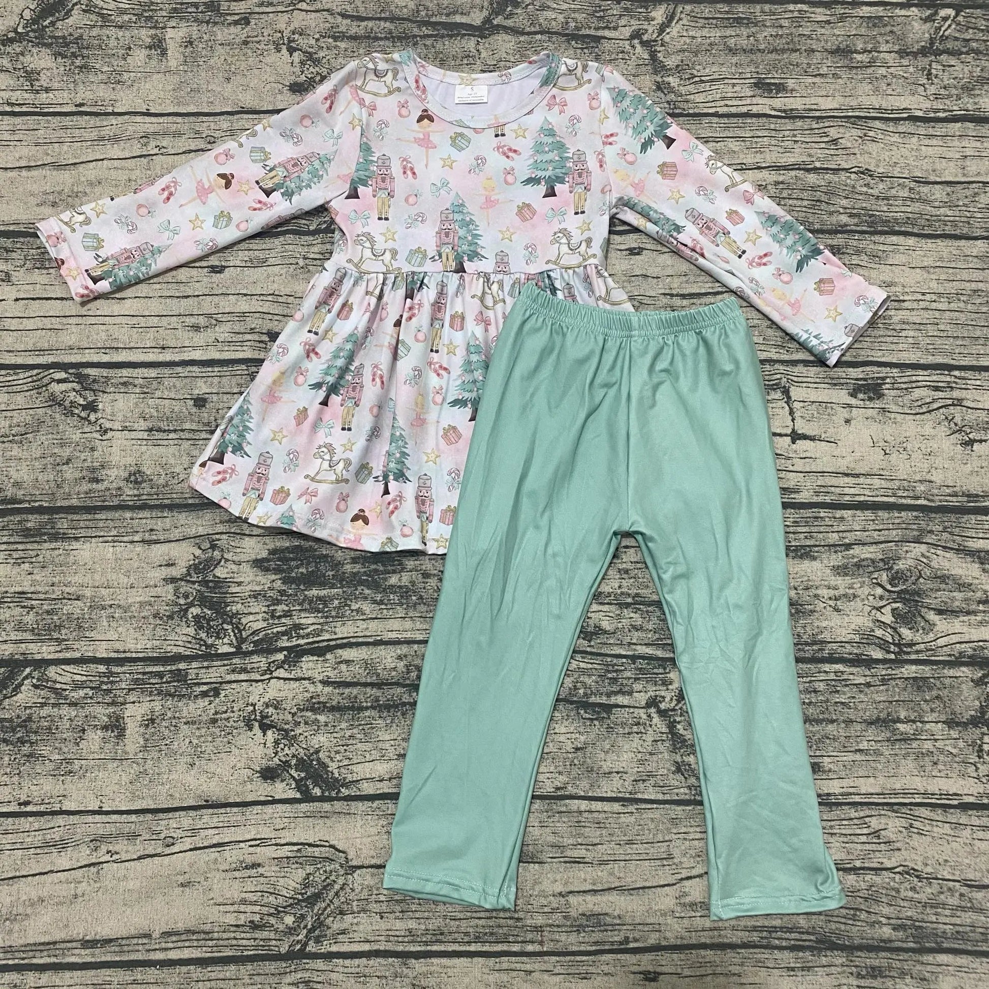 Mint Nutcracker two Piece set - Get it from Bo