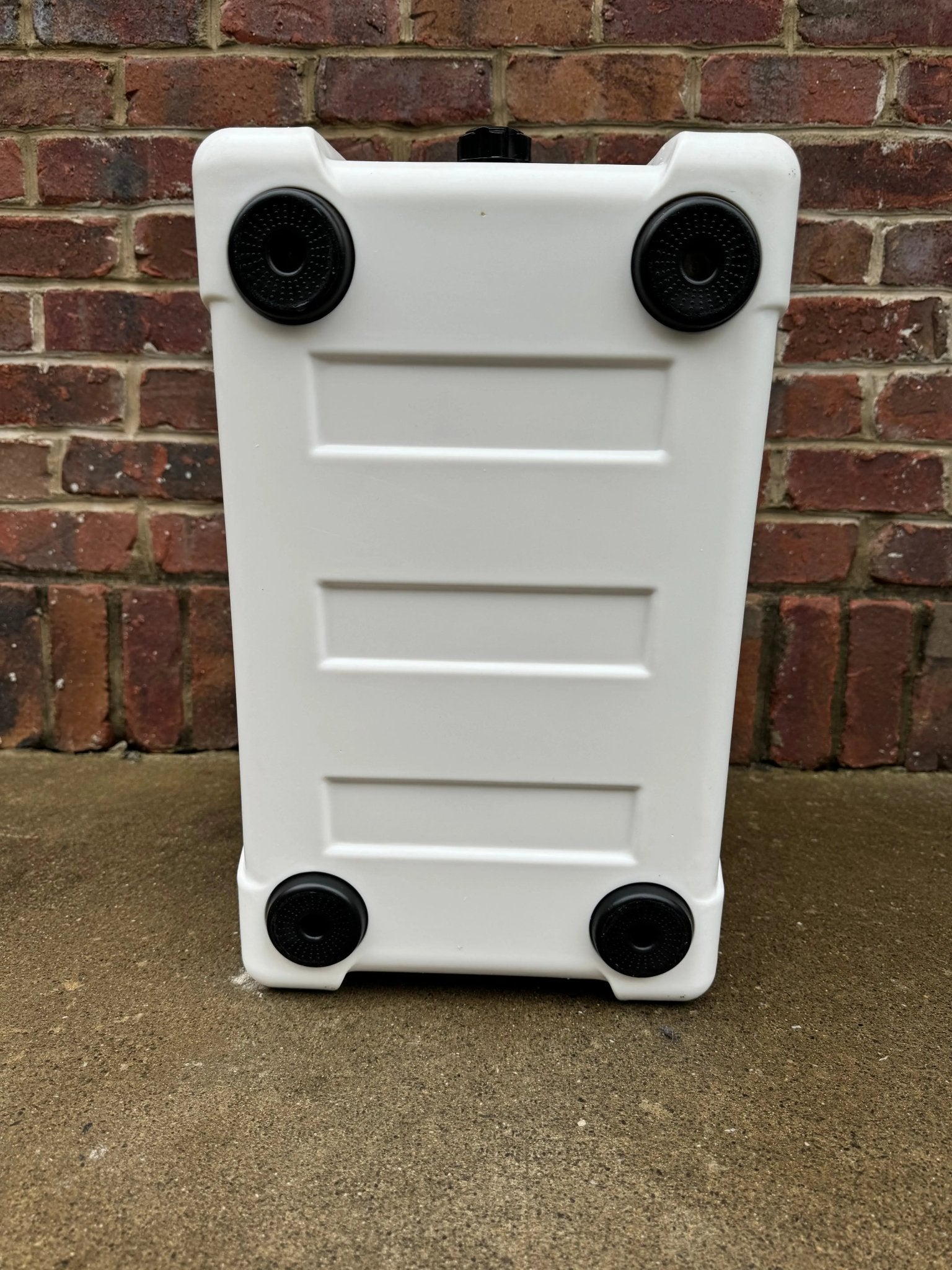 Polar Bear 20 Hard Cooler - Get it from Bo