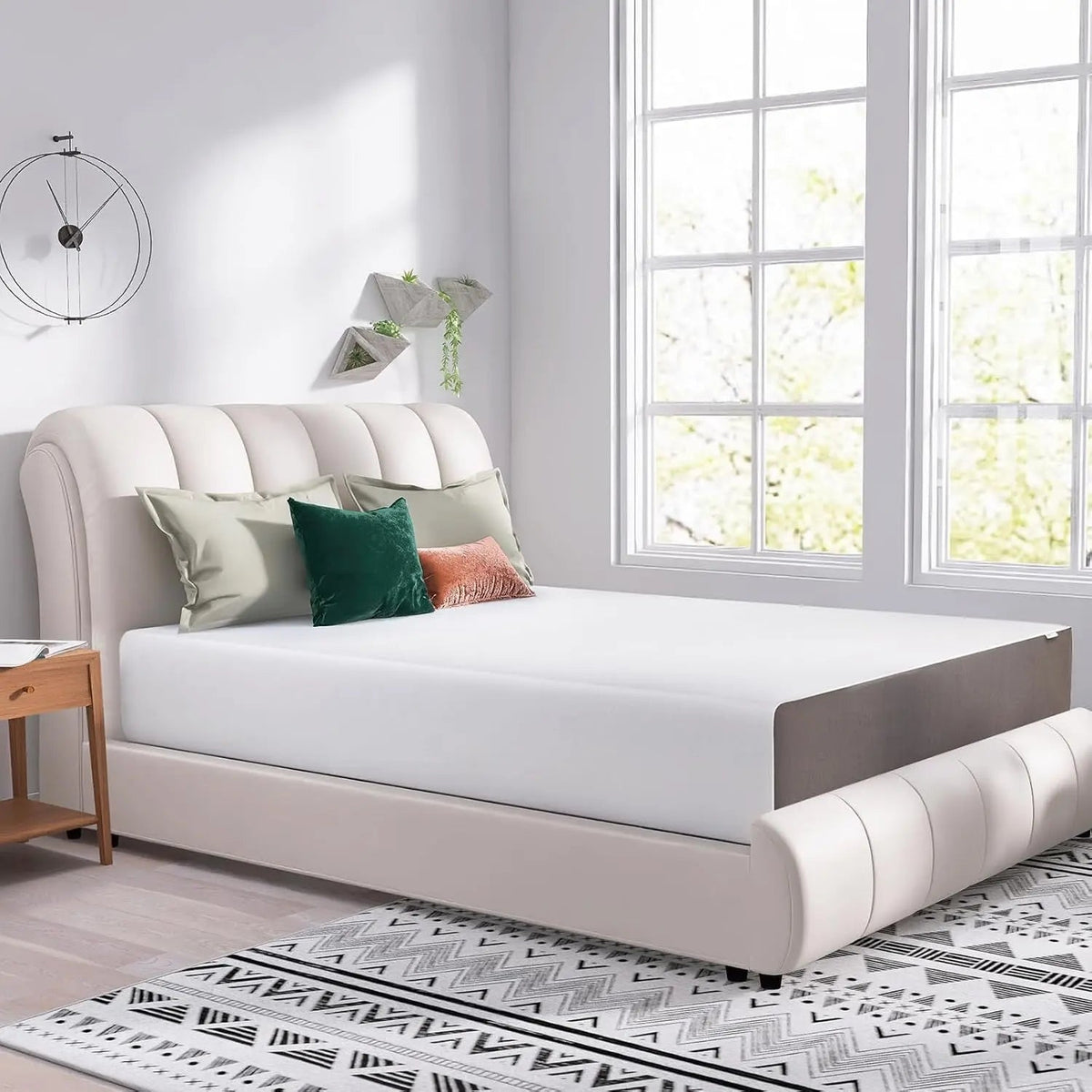 Queen Size Memory Foam Mattress for Plush Comfort - Get it from Bo