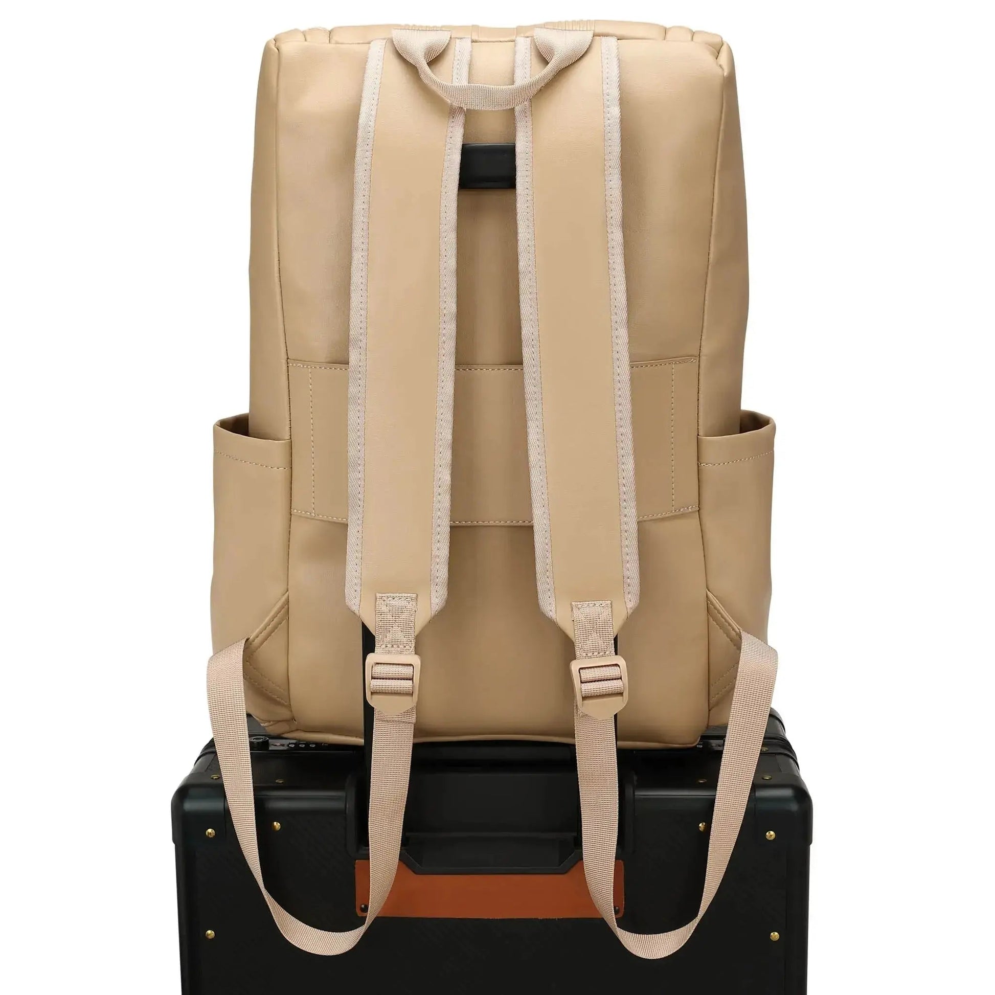 Roamer 22L Vegan Leather Backpack - Get it from Bo