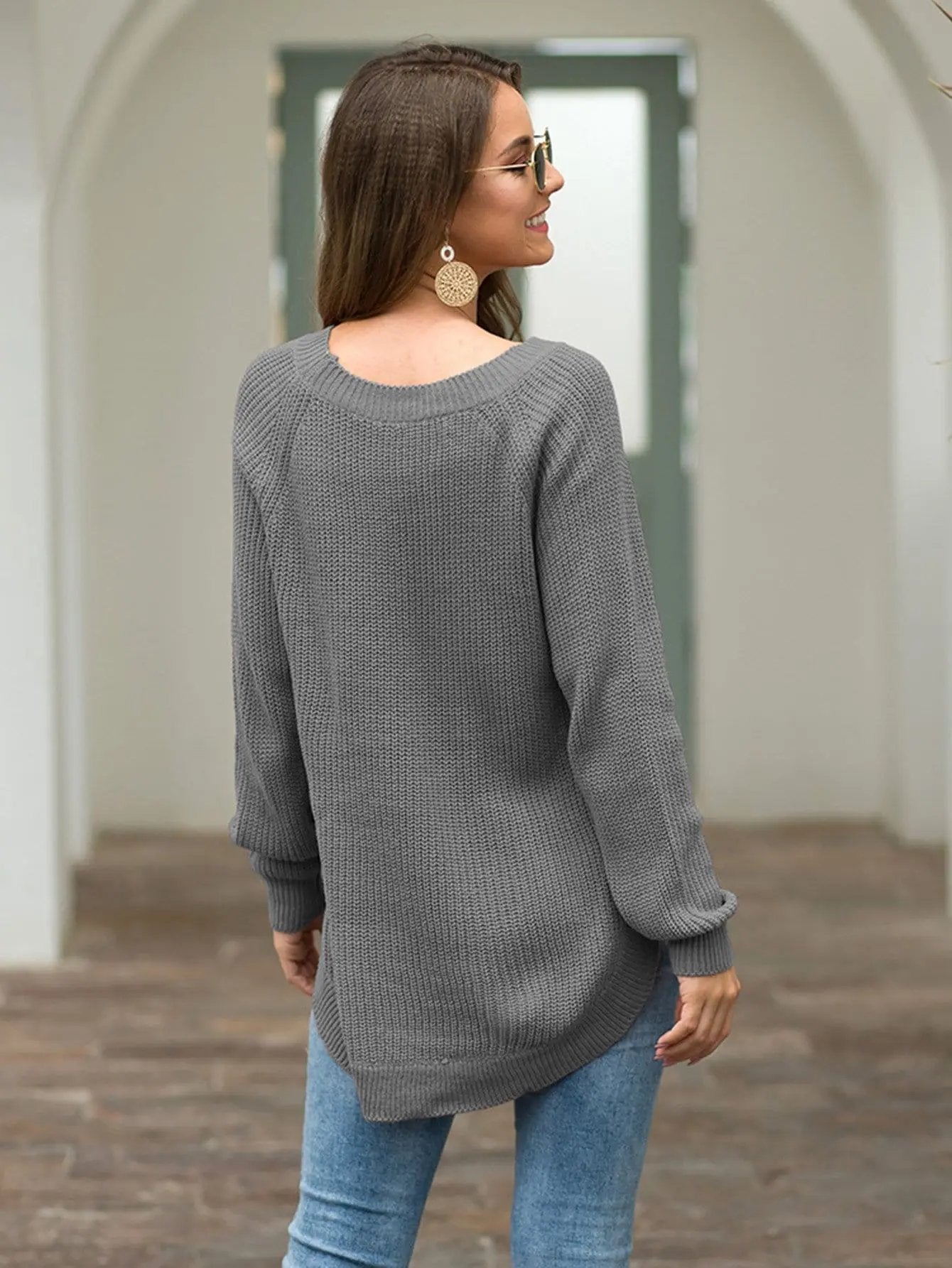 Rounded Hem Knit Sweater - Get it from Bo
