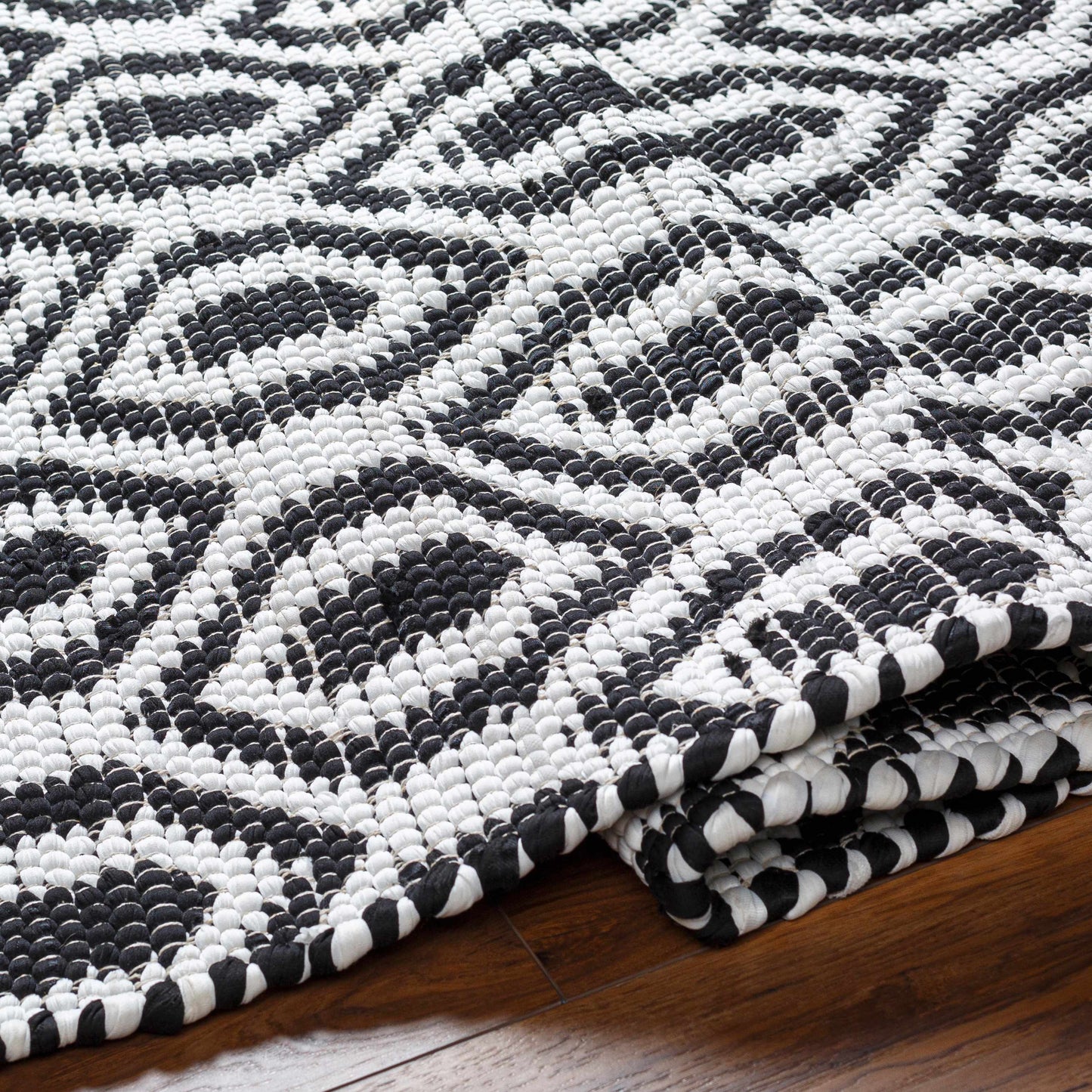 Helmi Area Rug