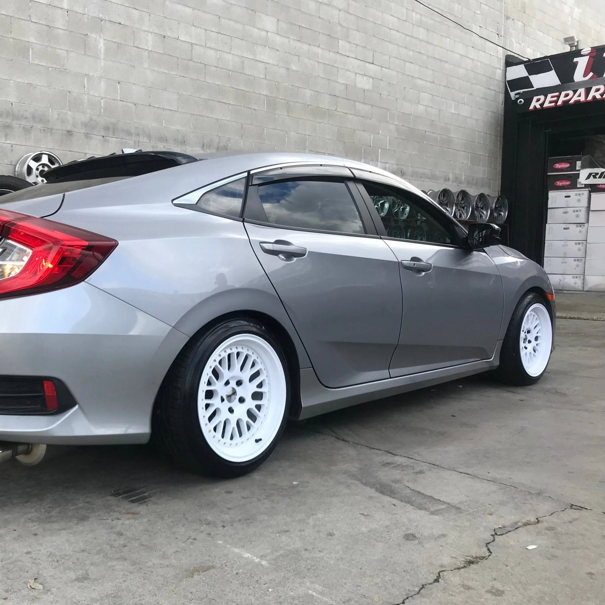 SK1 Full Gloss White - Get it from Bo