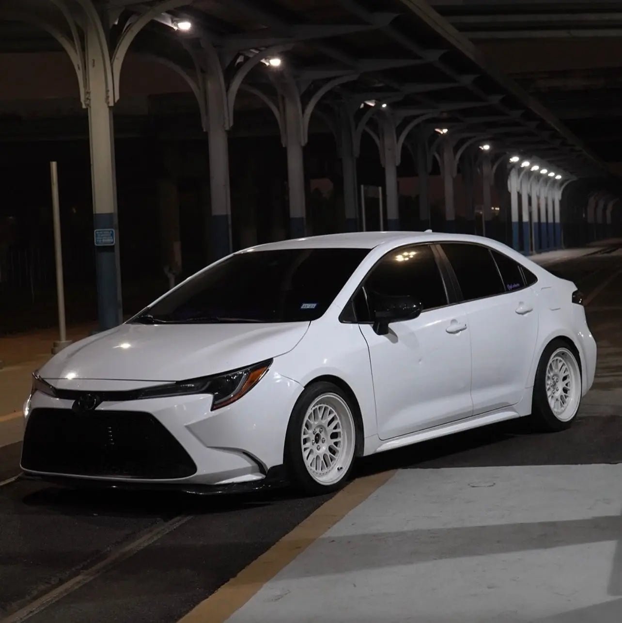 SK1 Full Gloss White - Get it from Bo