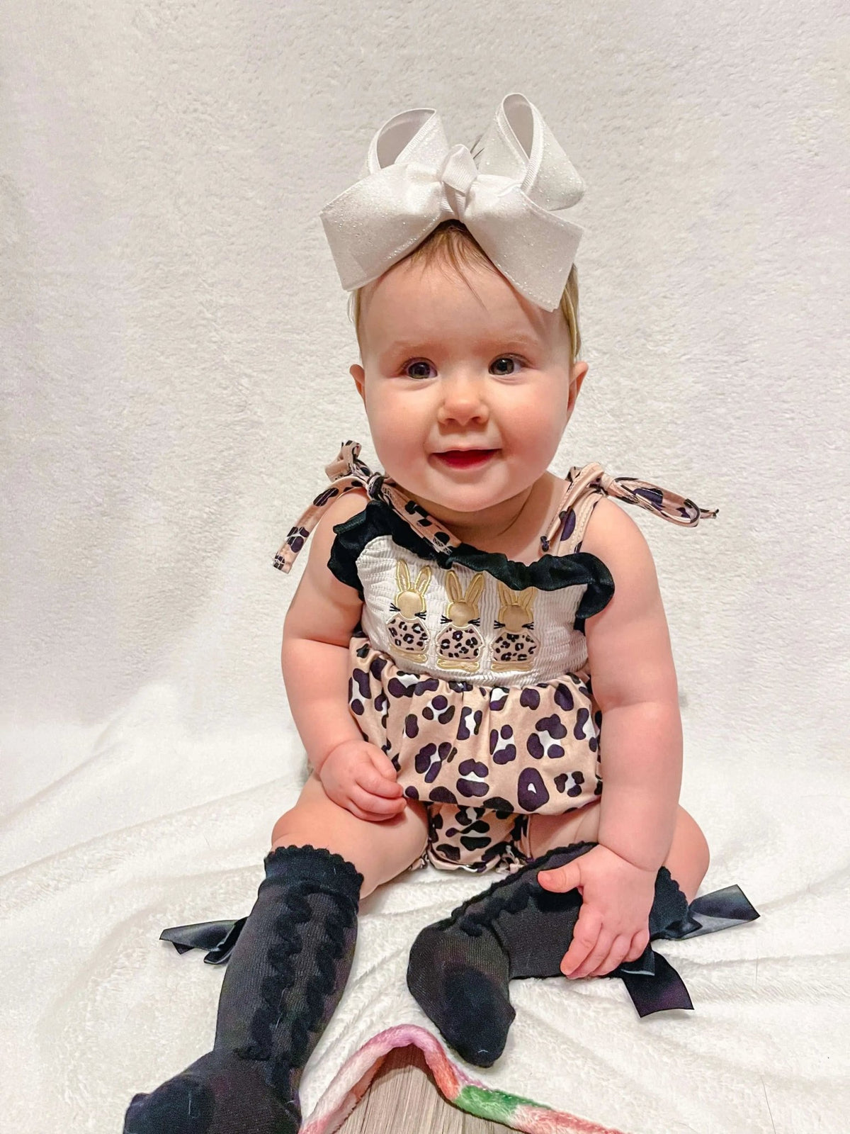 Smocked leopard bunny tie romper - Get it from Bo