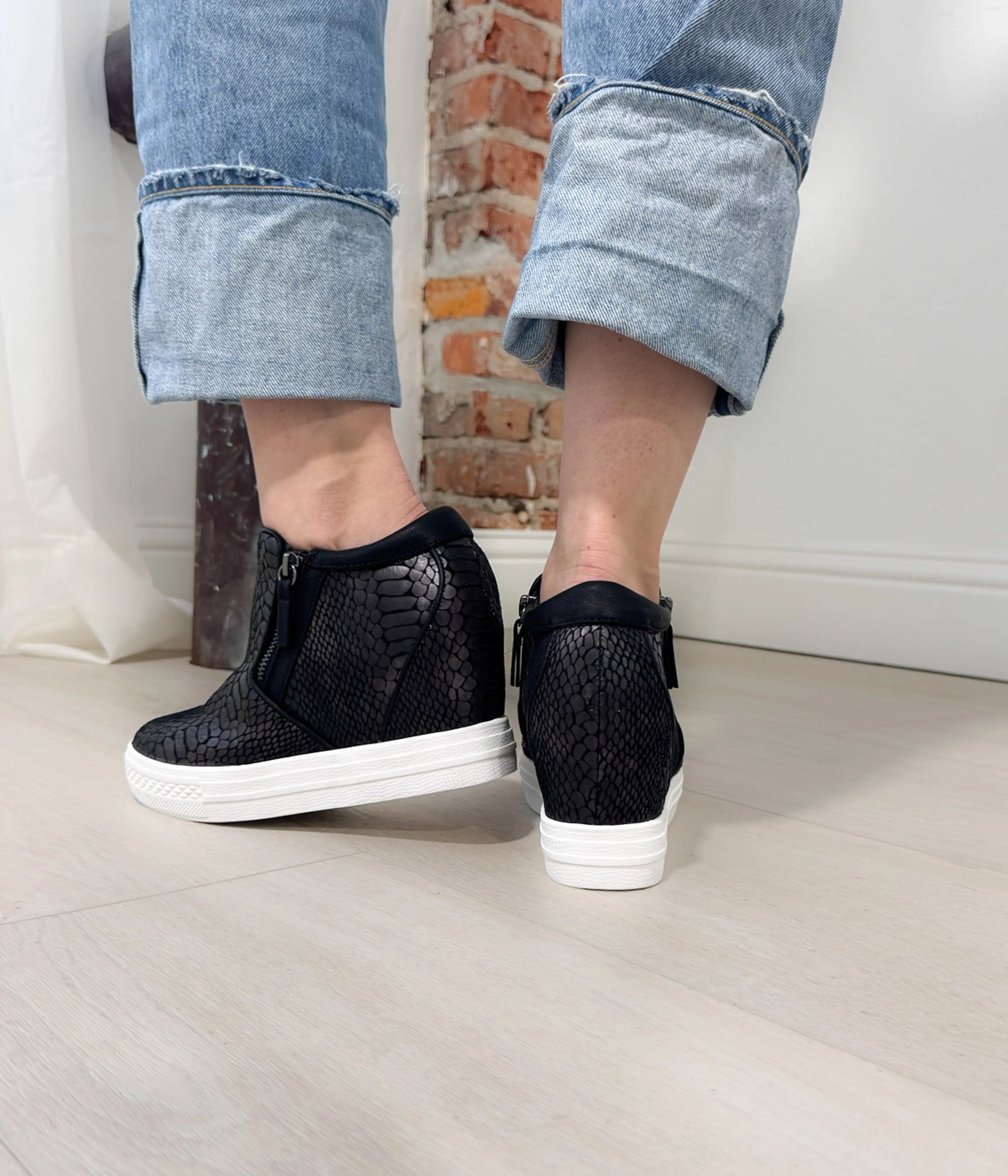 Timmibelle Wedge Sneaker in Black Naughty Monkey