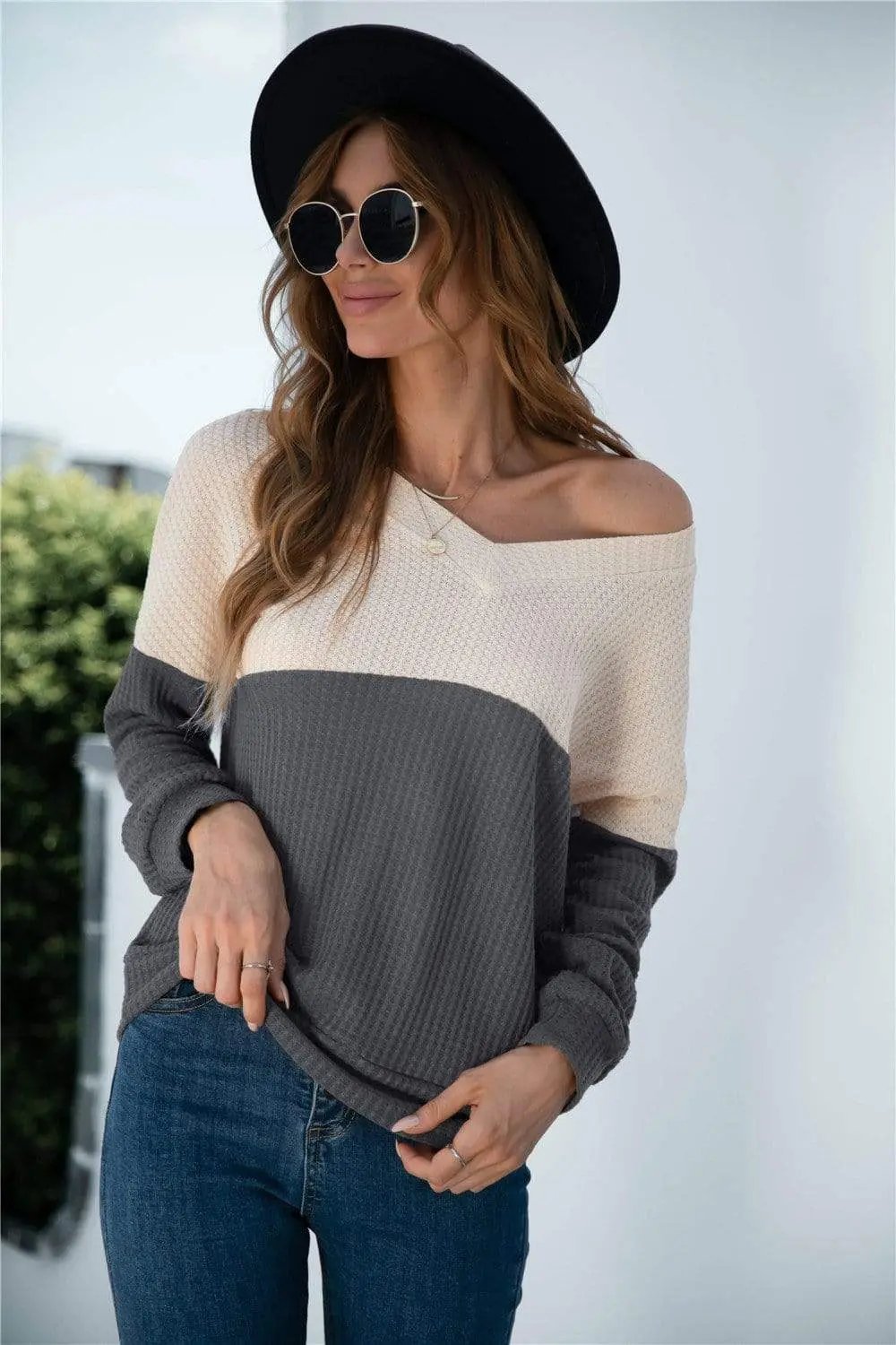 Two Tone Lux Sweater - Get it from Bo