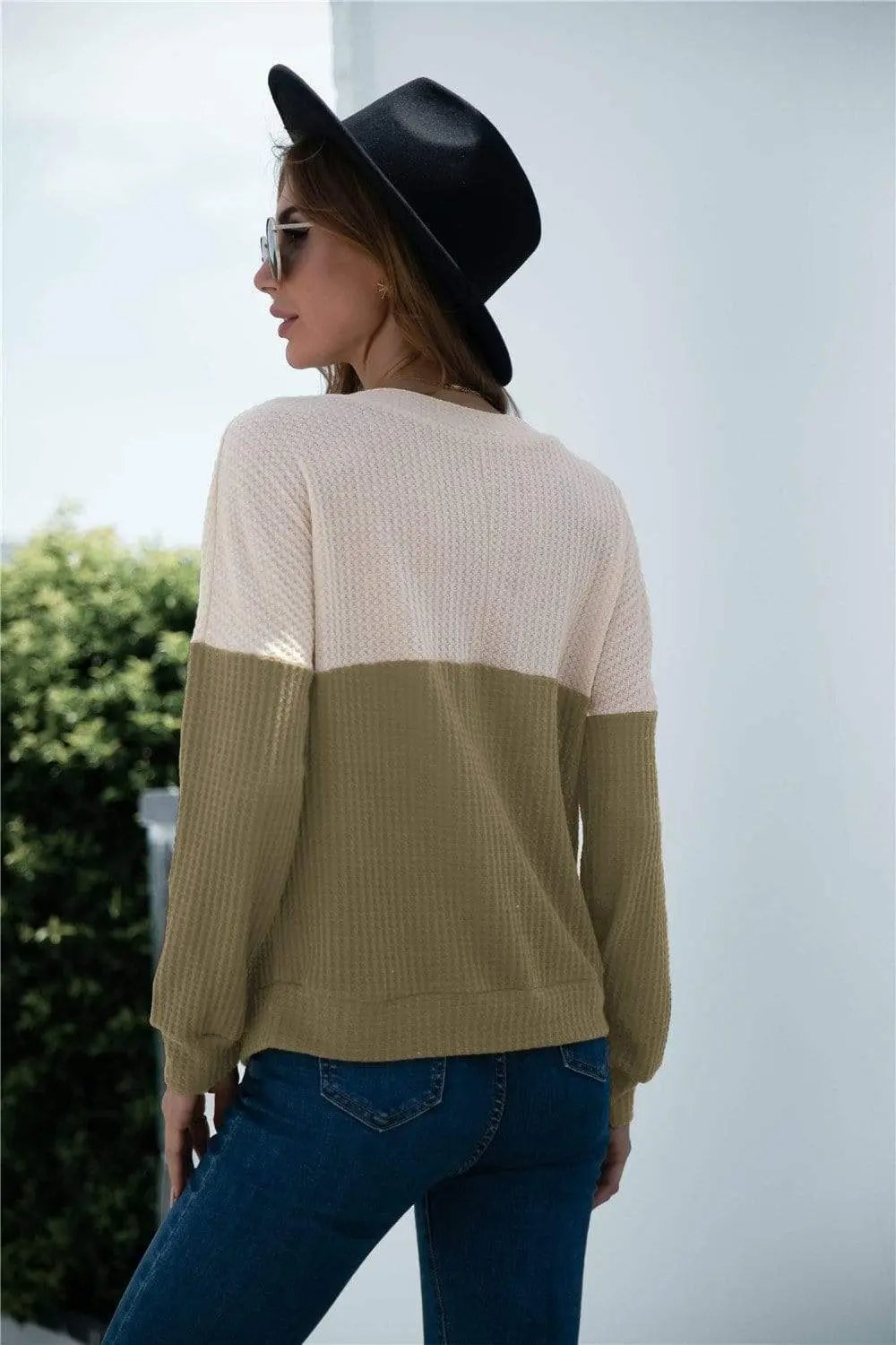 Two Tone Lux Sweater - Get it from Bo