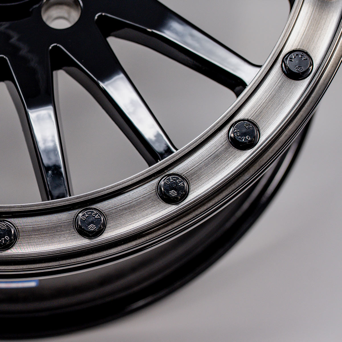 V06 Beadlock UTV Wheel Gloss Black Valor Offroad