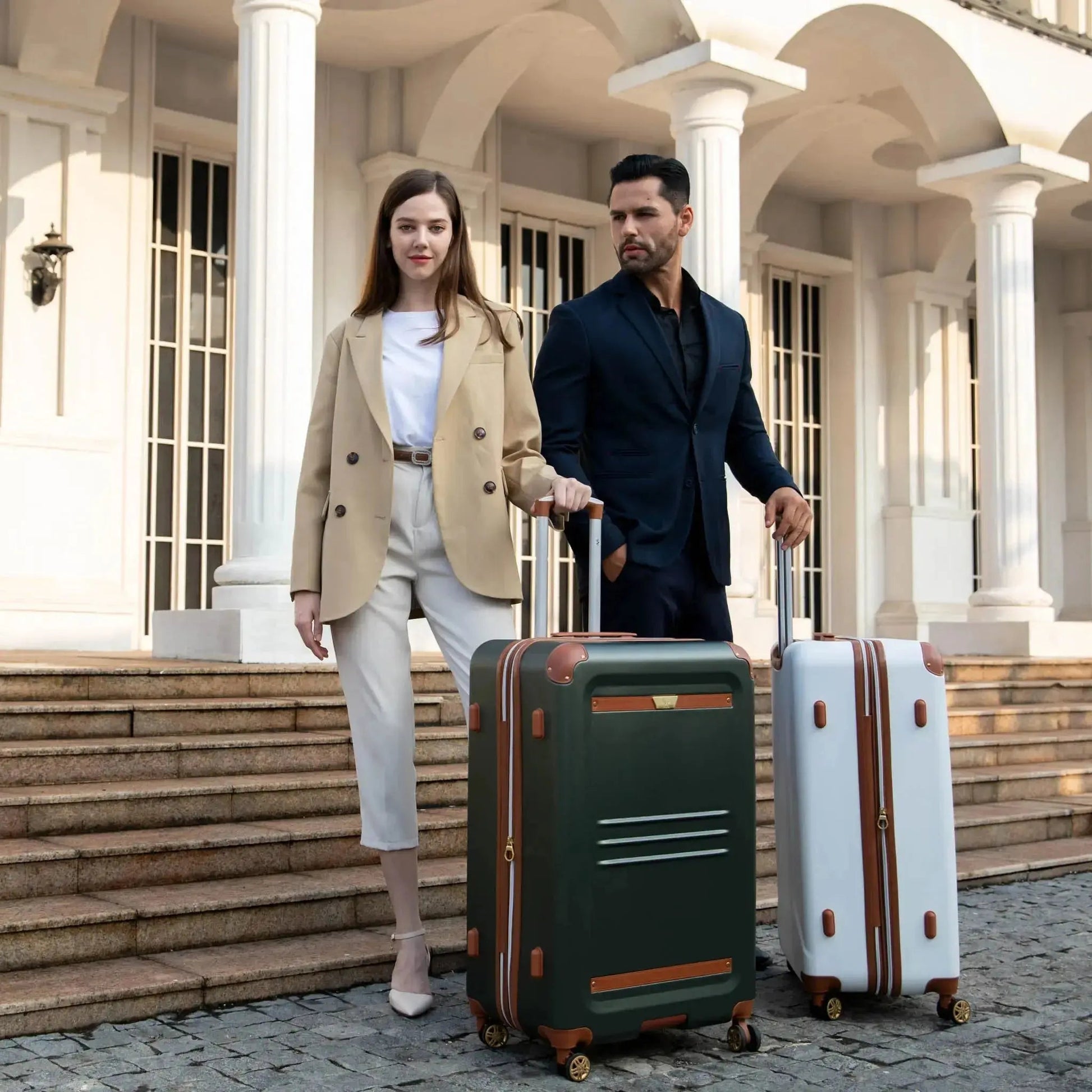 Vintage 3 Piece Expandable Retro Luggage Set - Get it from Bo